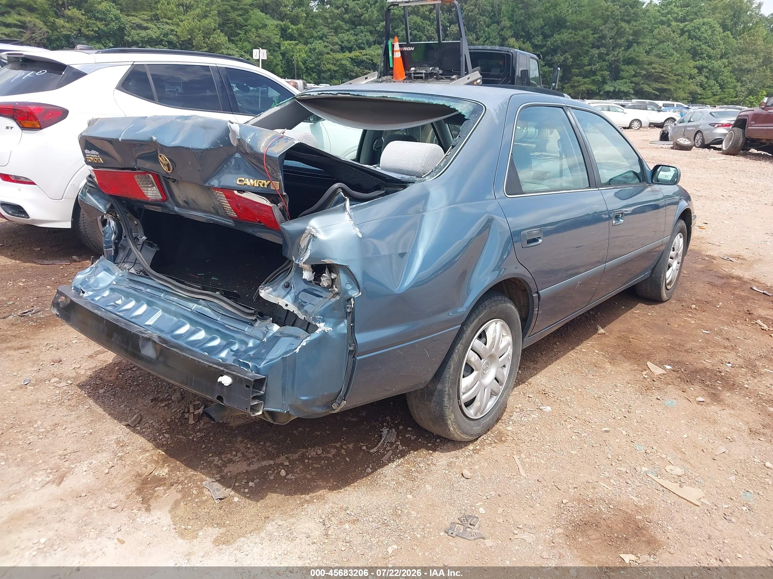 2000 Toyota Camry Le Синий vin: 4T1BG22K4YU751259