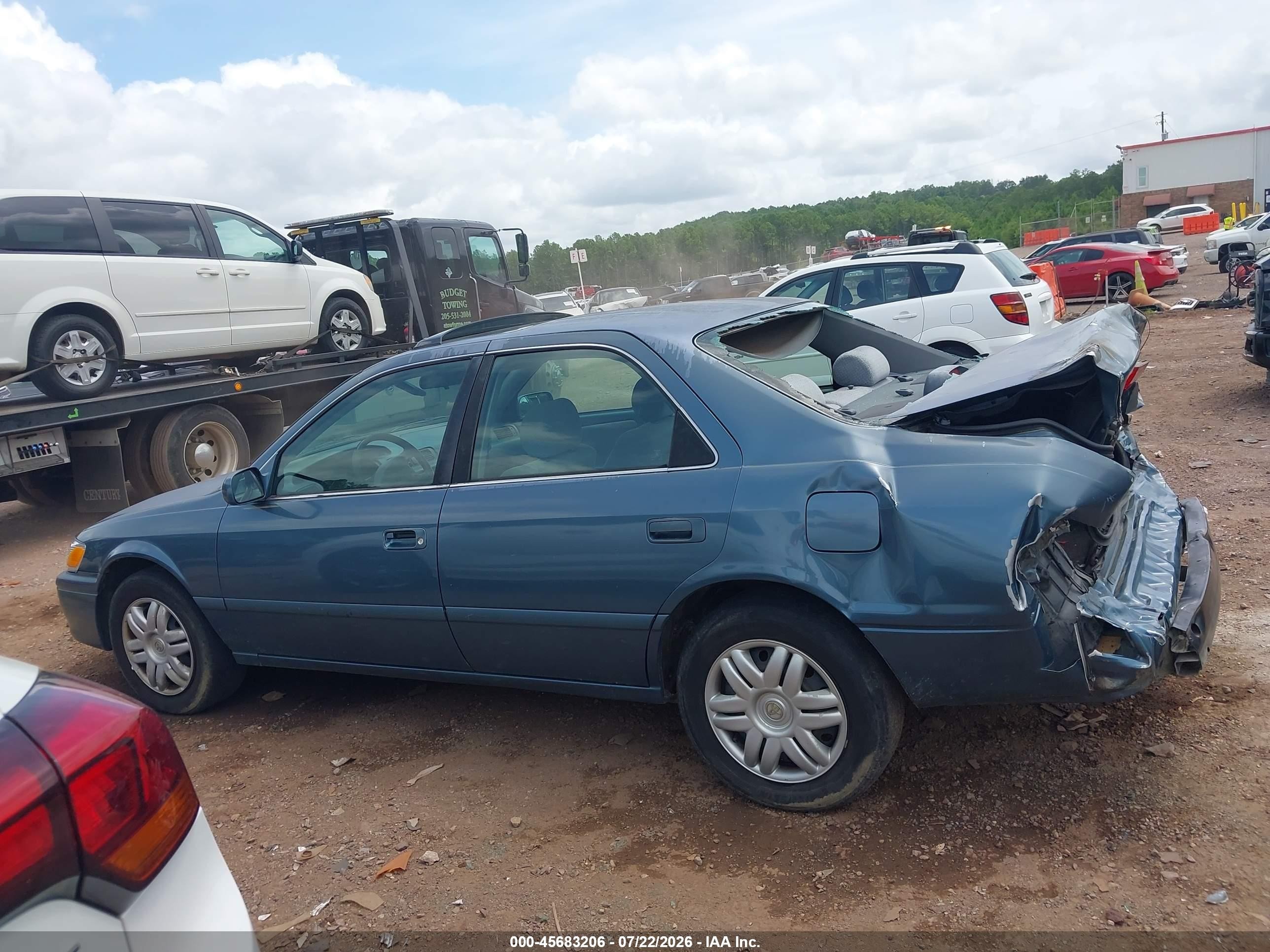2000 Toyota Camry Le Синий vin: 4T1BG22K4YU751259