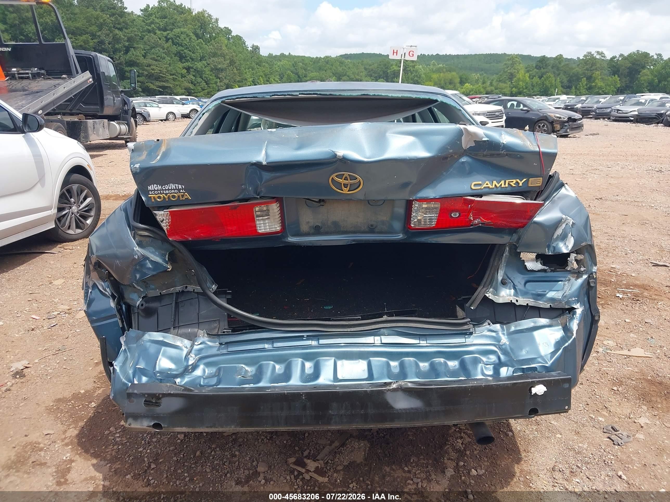 2000 Toyota Camry Le Синий vin: 4T1BG22K4YU751259