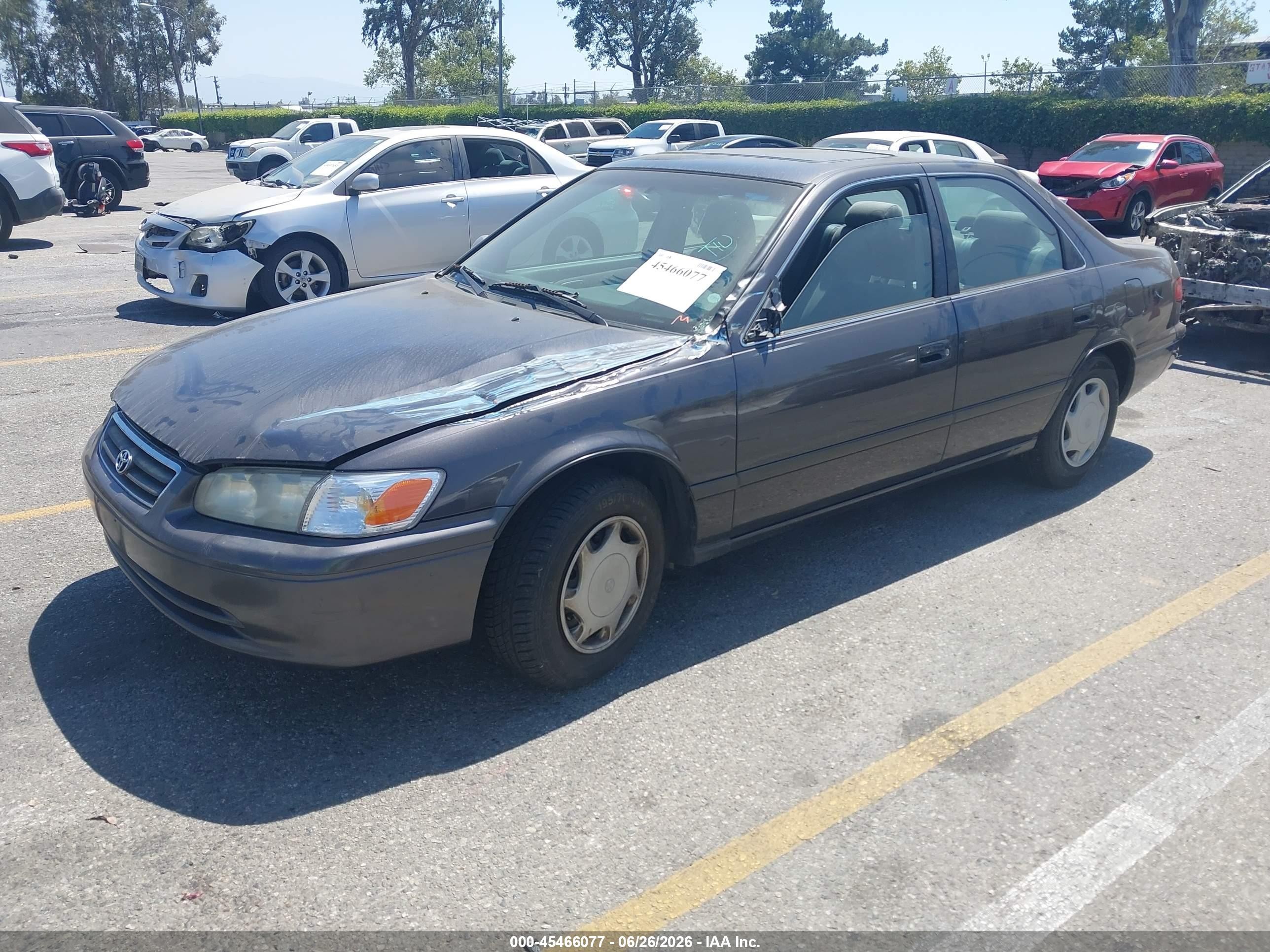 2000 Toyota Camry Ce Dark Blue vin: 4T1BG22K4YU961652