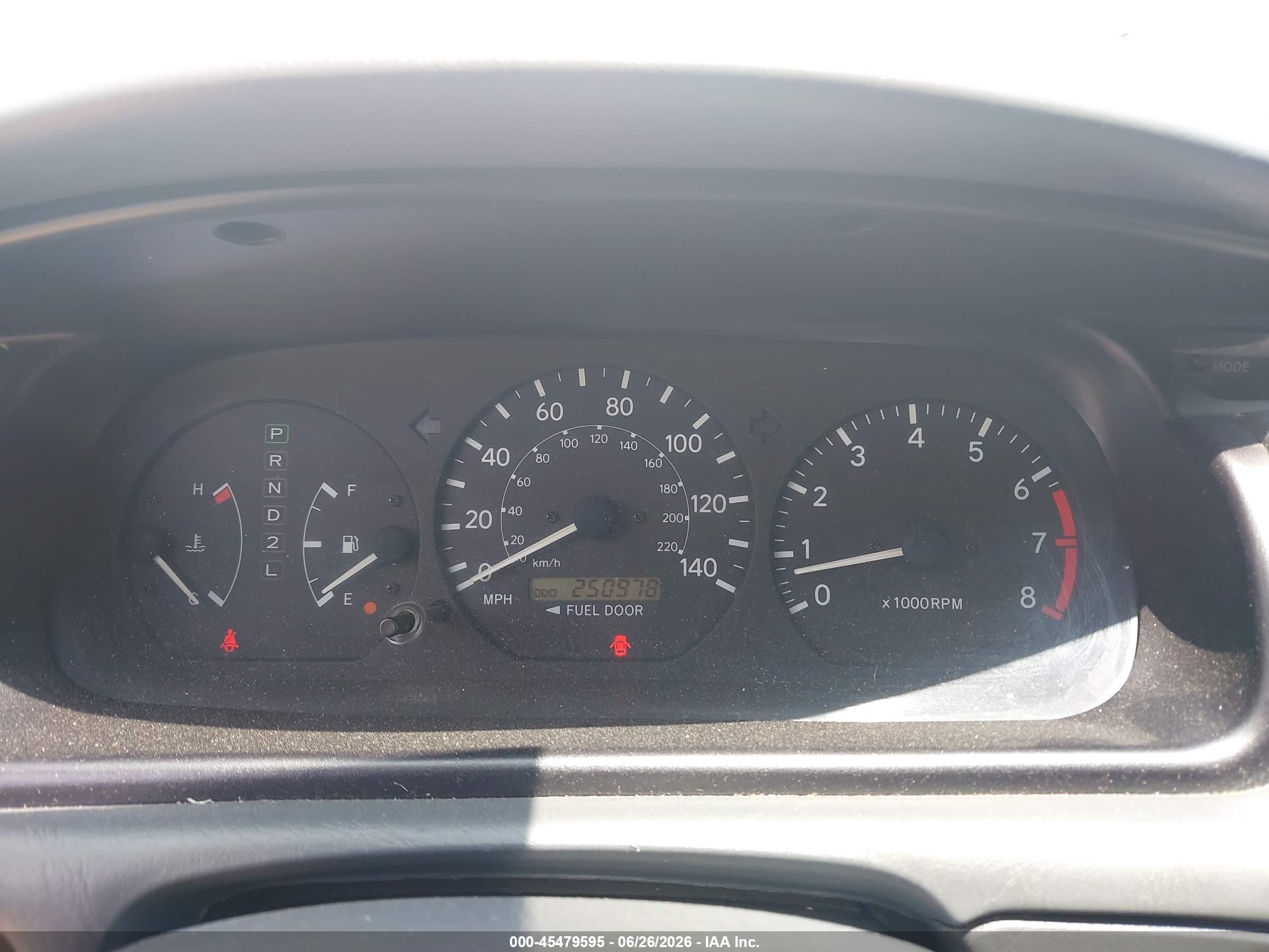 2001 Toyota Camry Le Silver vin: 4T1BG22K51U769825