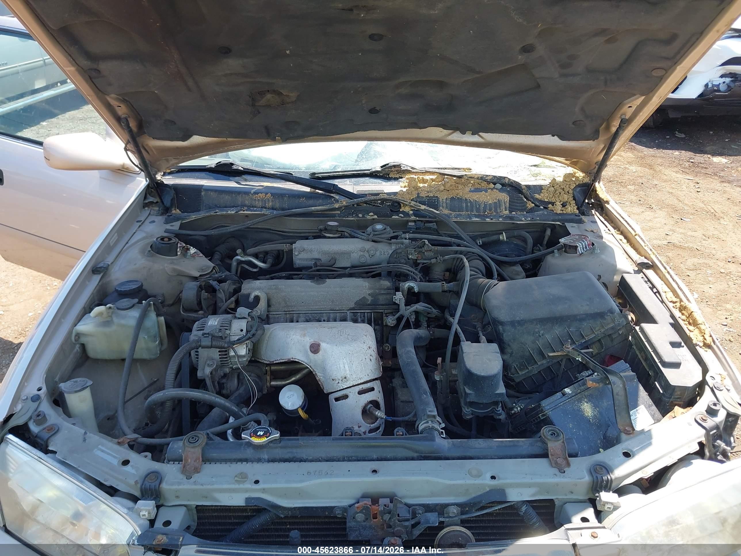 2001 Toyota Camry Ce Tan vin: 4T1BG22K51U871772