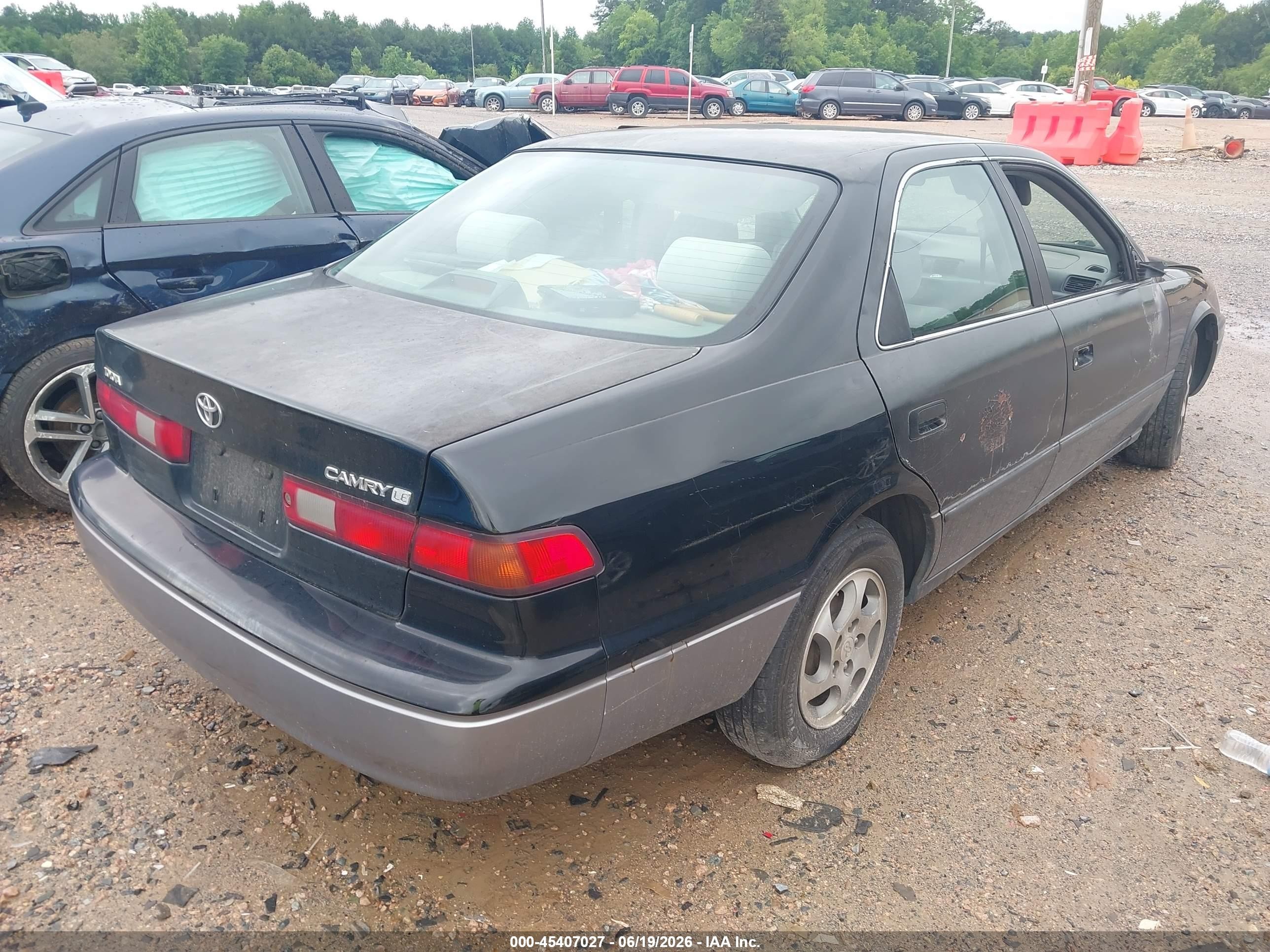 1997 Toyota Camry Le Black vin: 4T1BG22K5VU170719