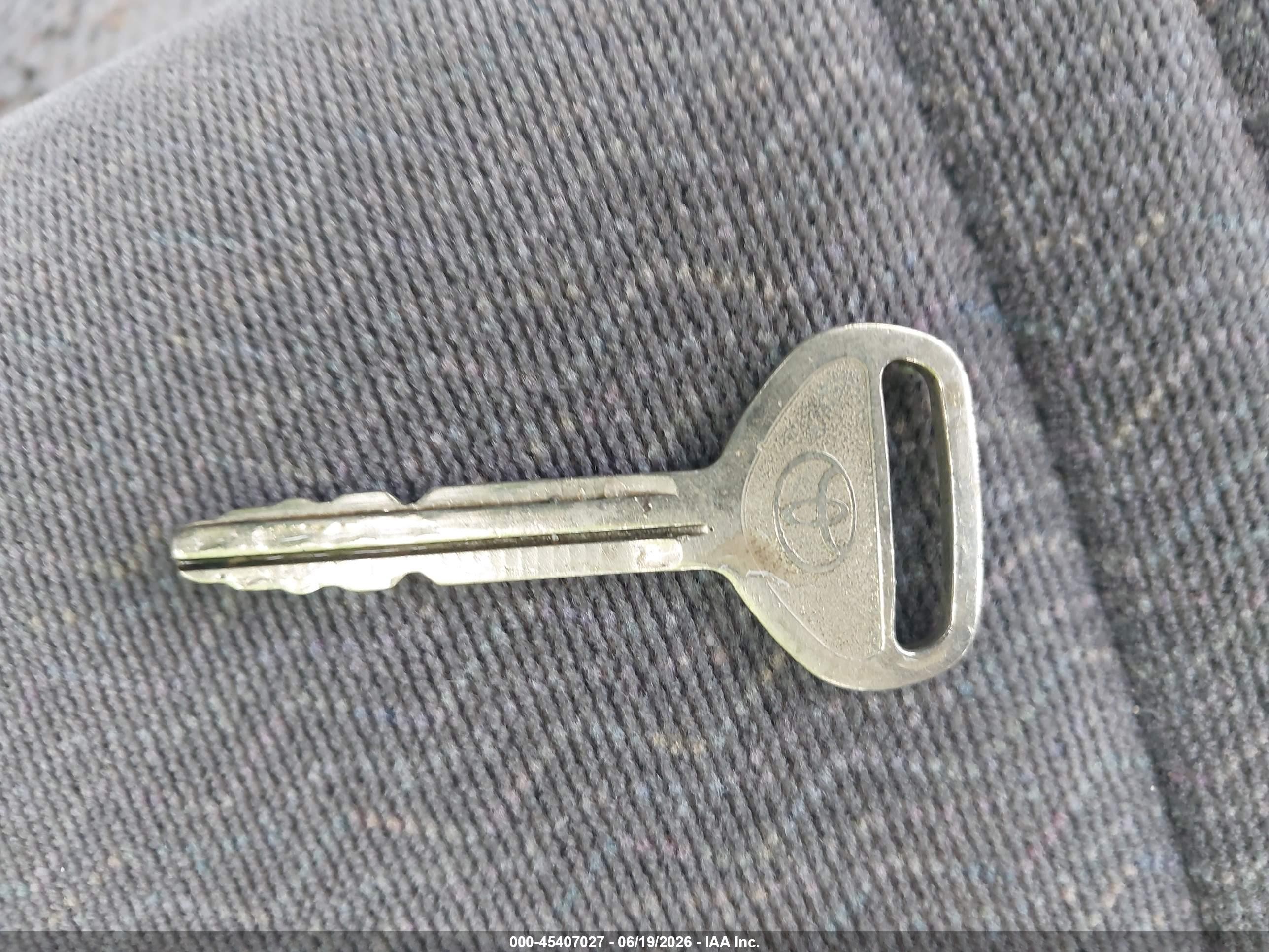 1997 Toyota Camry Le Black vin: 4T1BG22K5VU170719