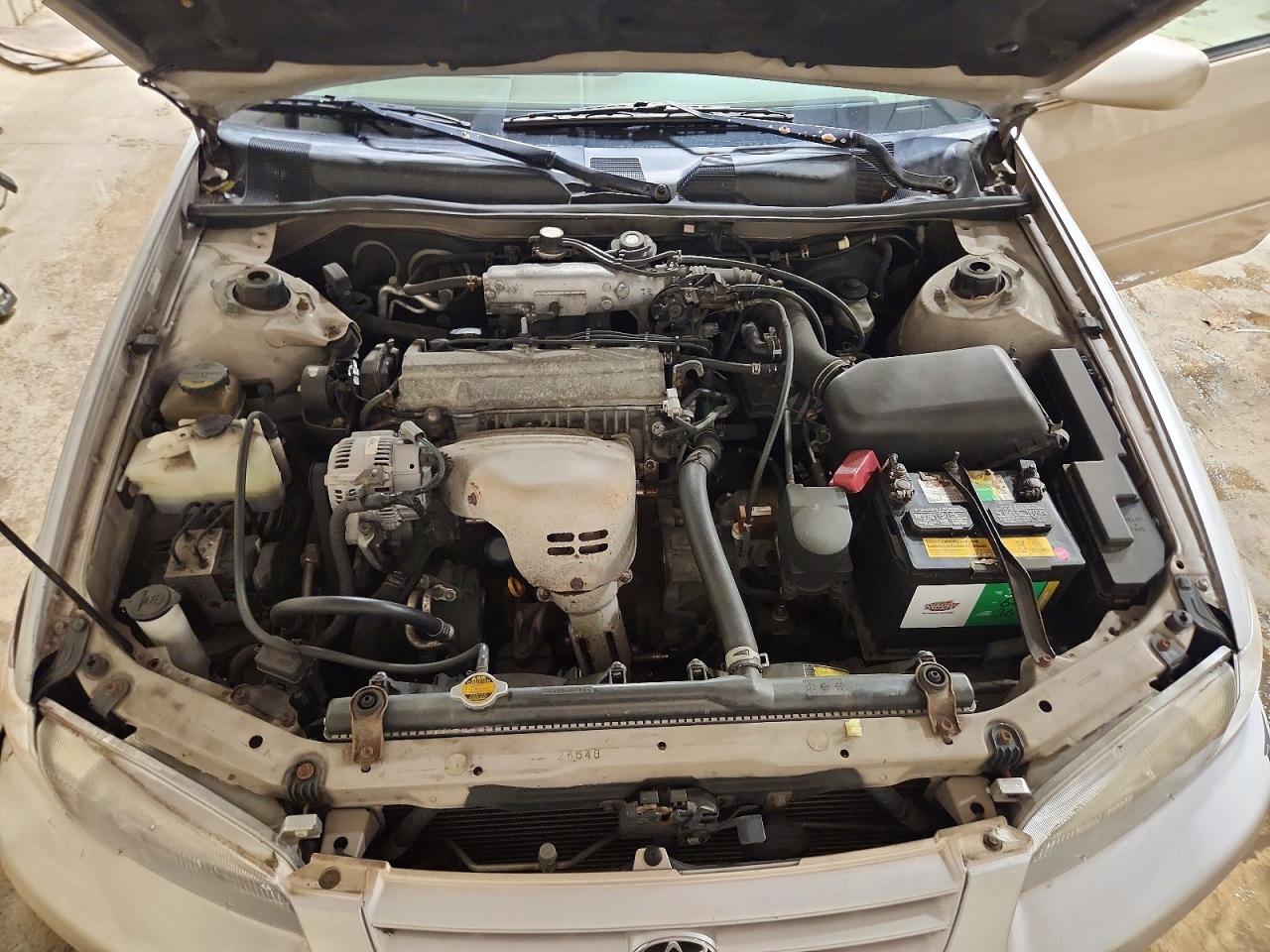 1998 Toyota Camry Le Beige vin: 4T1BG22K5WU206989