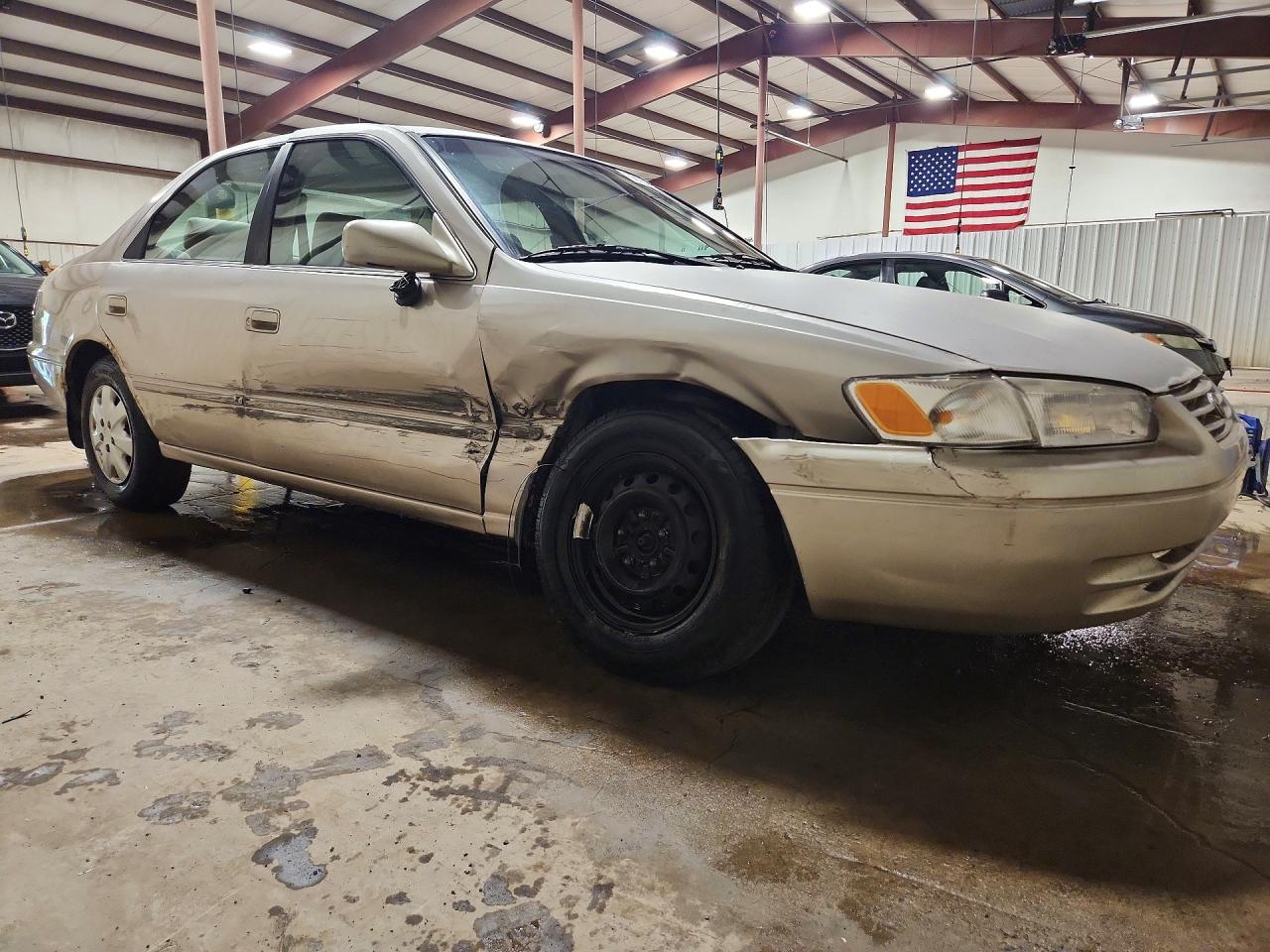 1998 Toyota Camry Le Beige vin: 4T1BG22K5WU206989