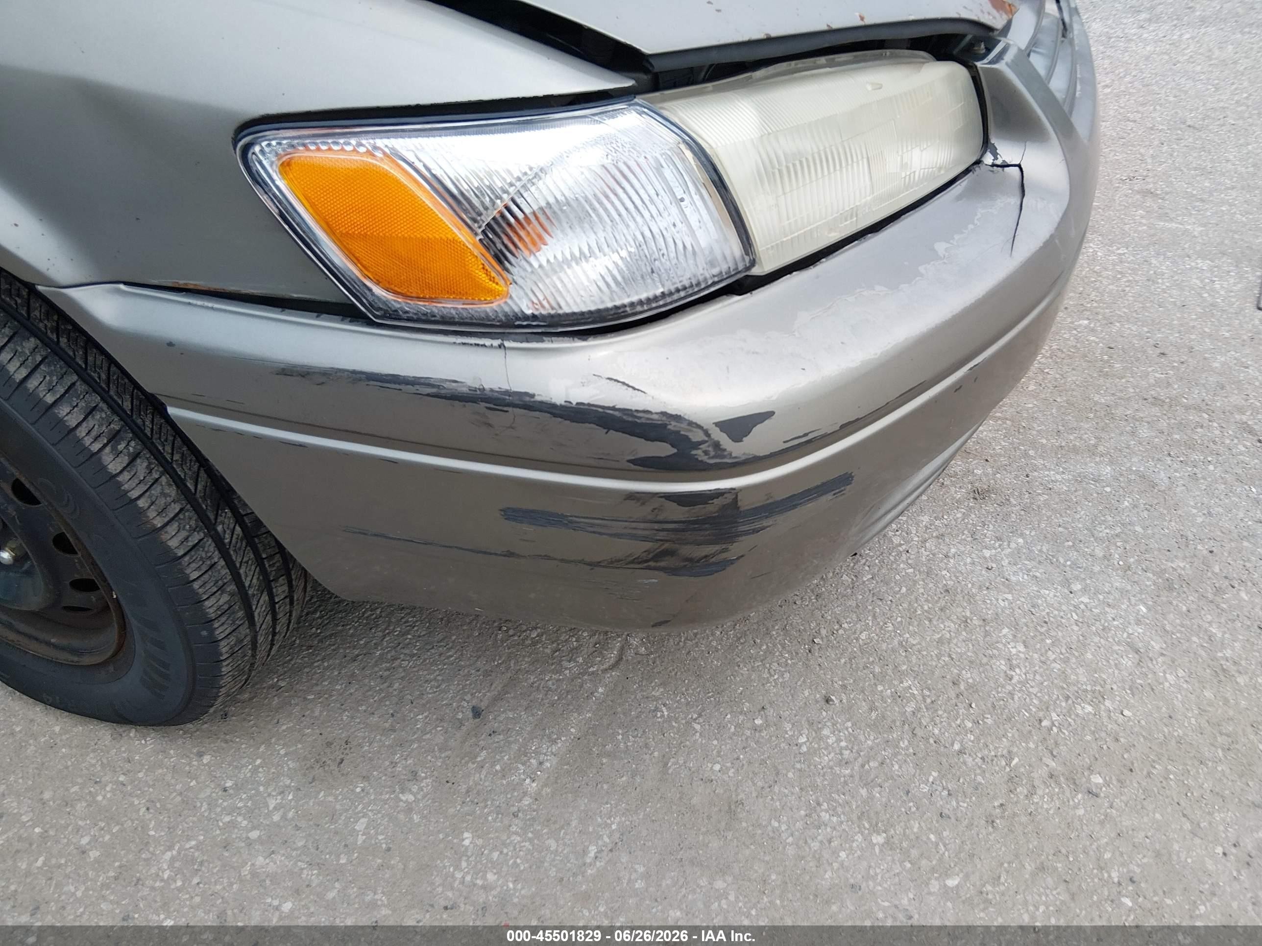 1998 Toyota Camry Le Gray vin: 4T1BG22K5WU380190