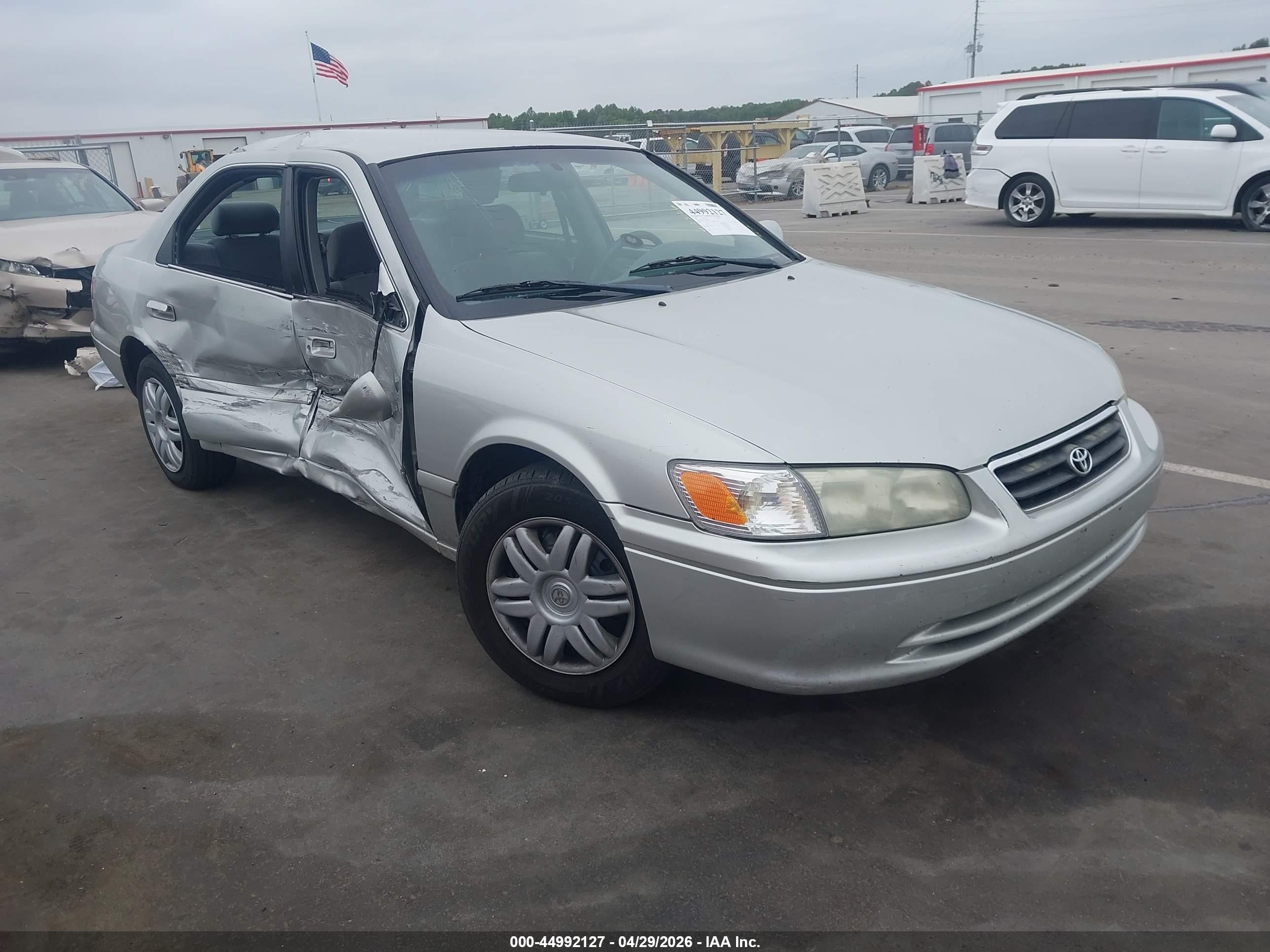 2001 Toyota Camry Ce/le/xle Silver vin: 4T1BG22K61U074589