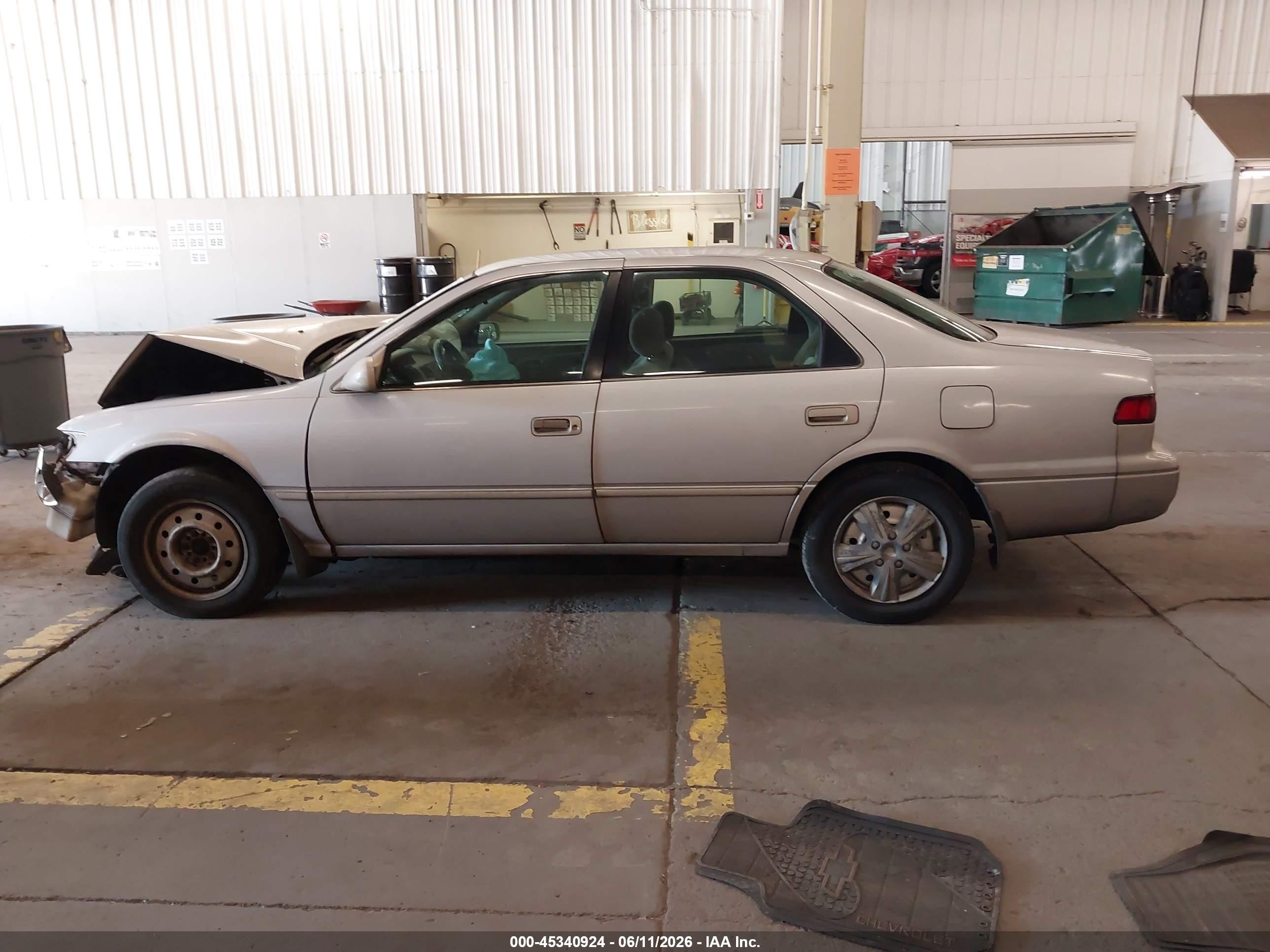 1999 Toyota Camry Ce Beige vin: 4T1BG22K6XU476914