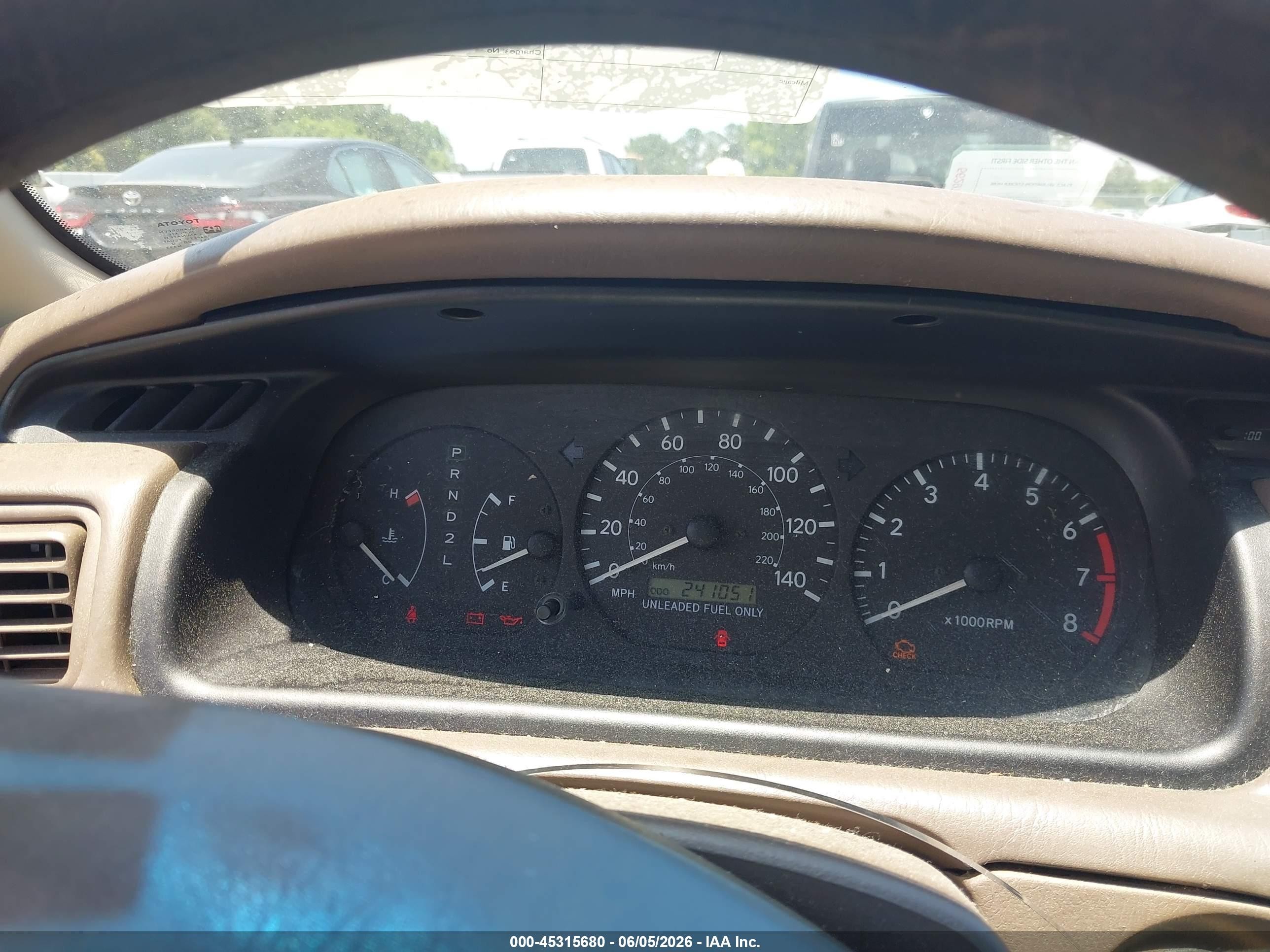 1999 Toyota Camry Le Silver vin: 4T1BG22K6XU511810