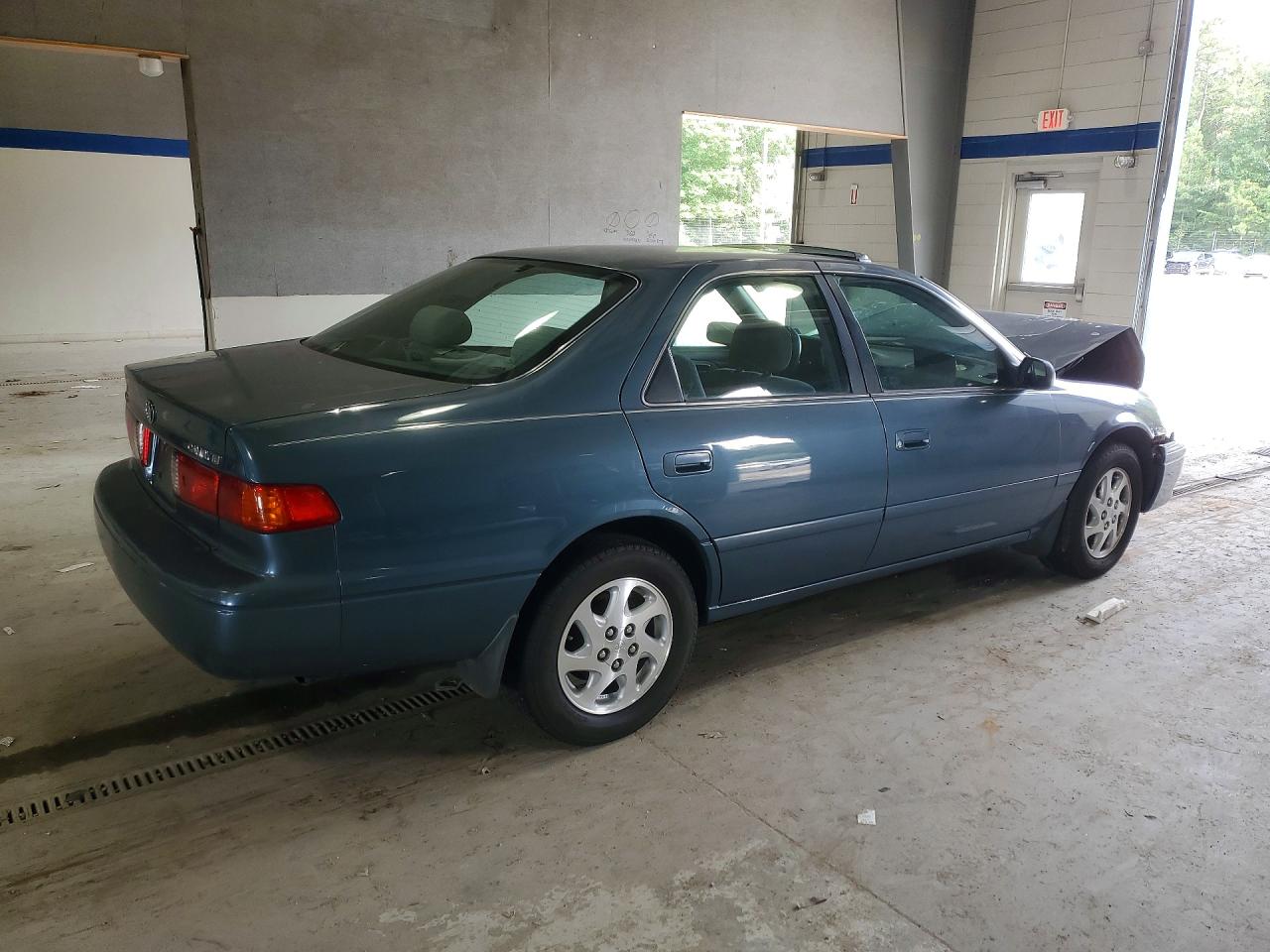 2000 Toyota Camry Le Blue vin: 4T1BG22K6YU743339
