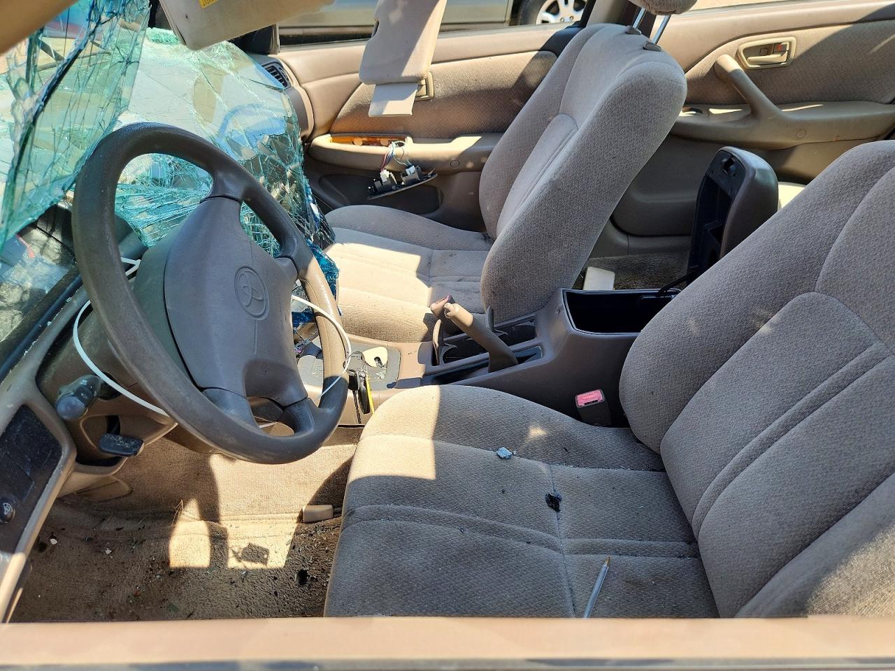 2000 Toyota Camry Le Maroon vin: 4T1BG22K6YU759265