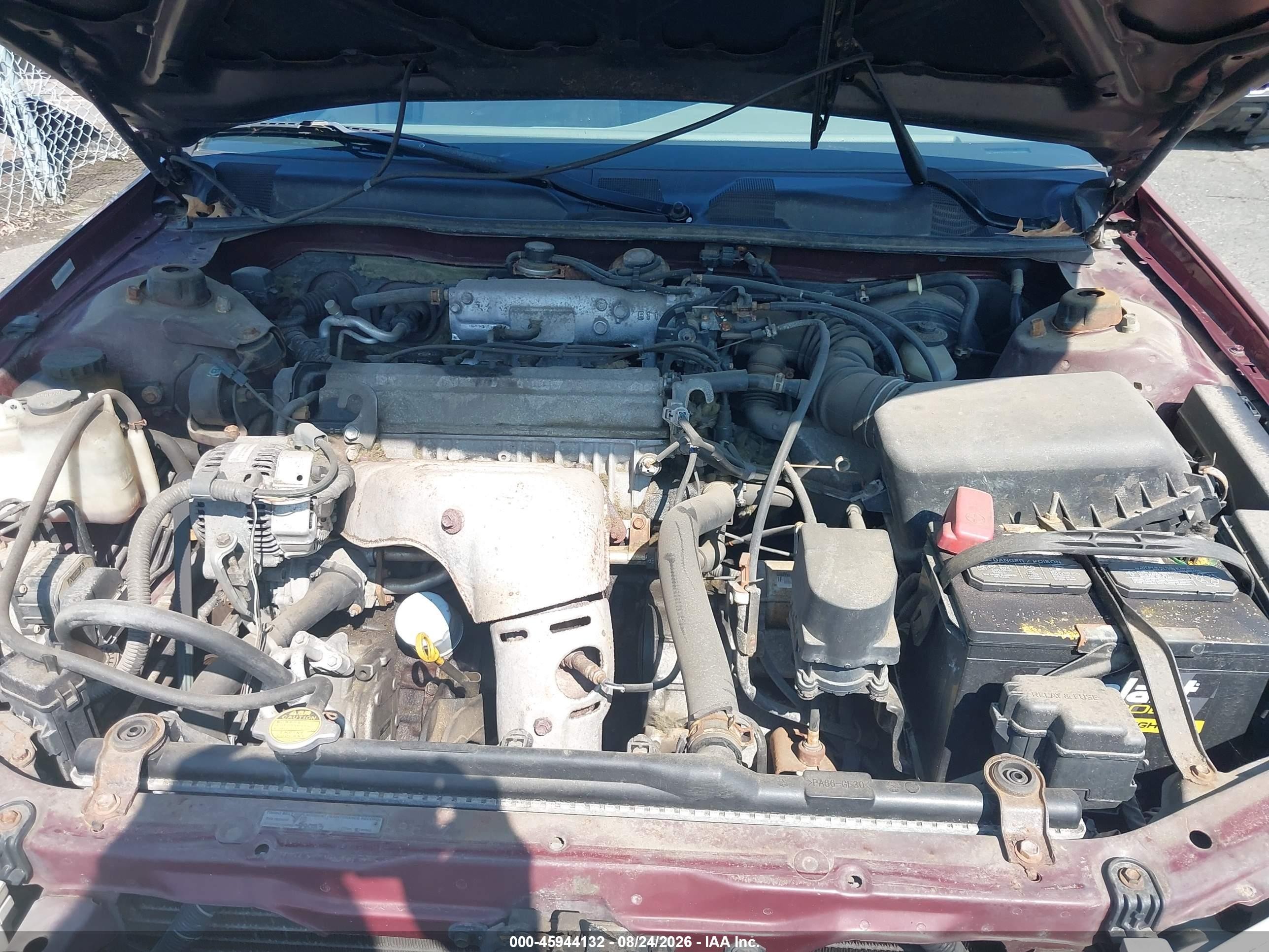 2001 Toyota Camry Le Красный vin: 4T1BG22K71U034974