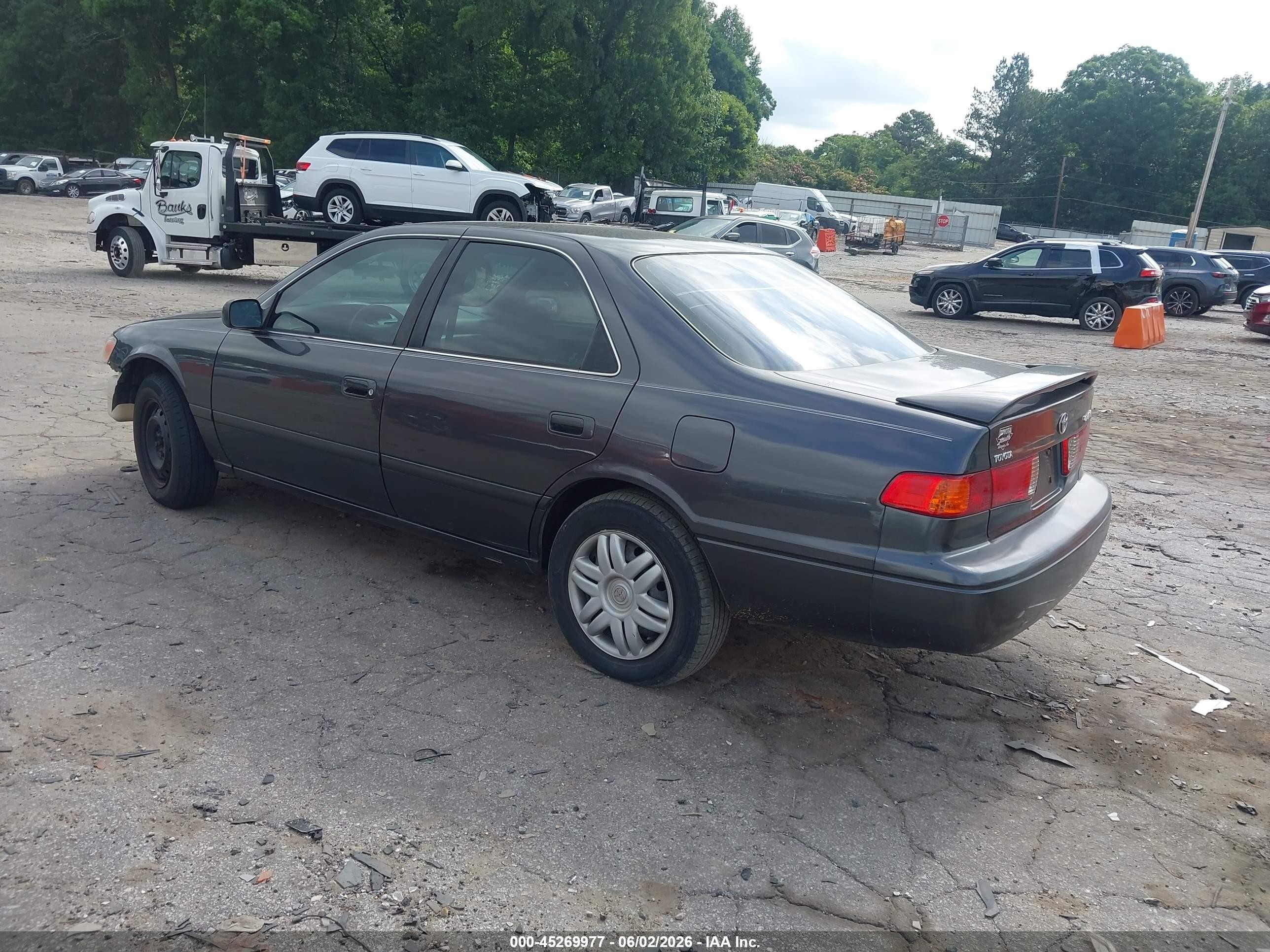 2001 Toyota Camry Le Серый vin: 4T1BG22K71U808592