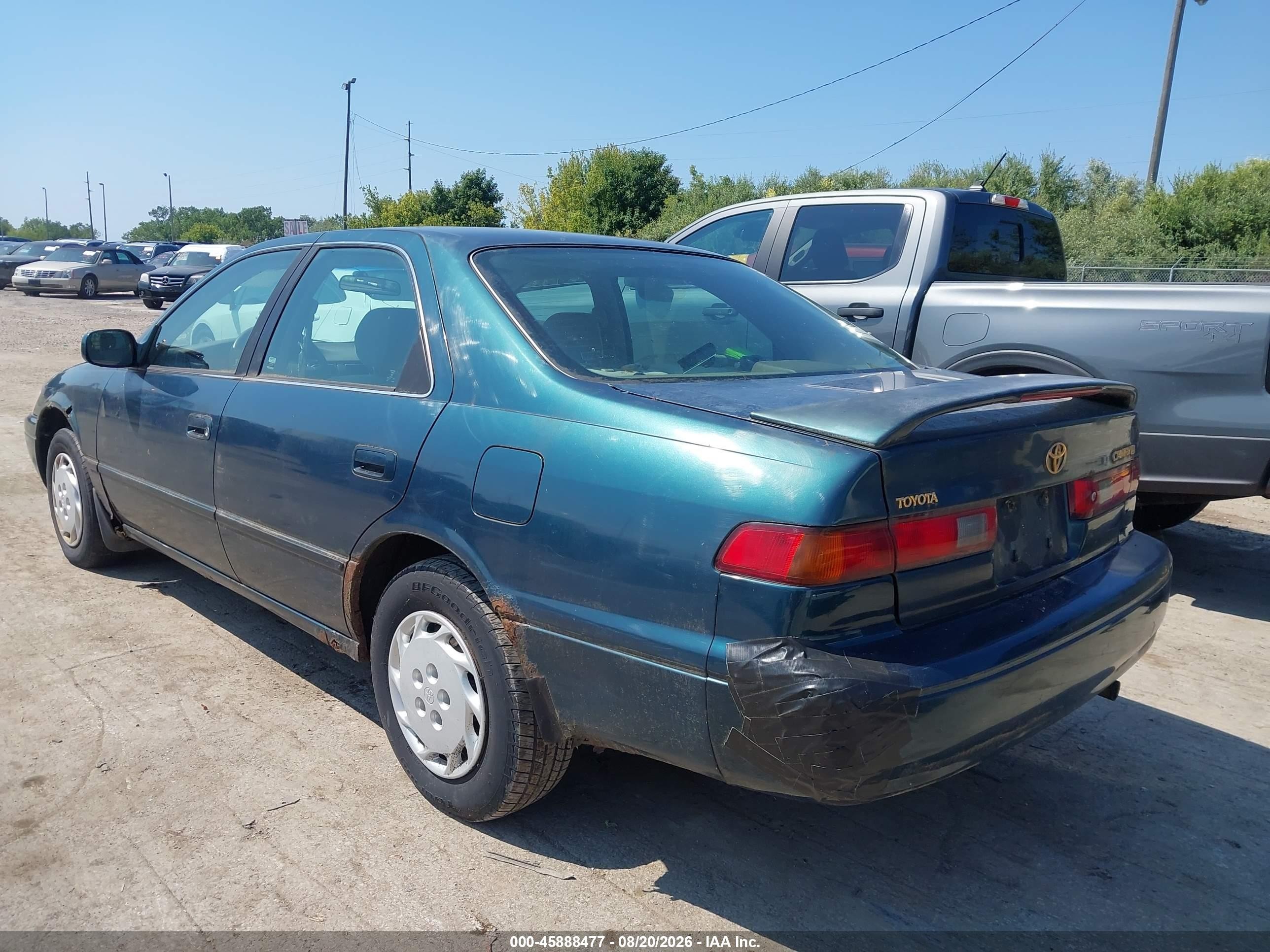 1997 Toyota Camry Le Green vin: 4T1BG22K7VU795235