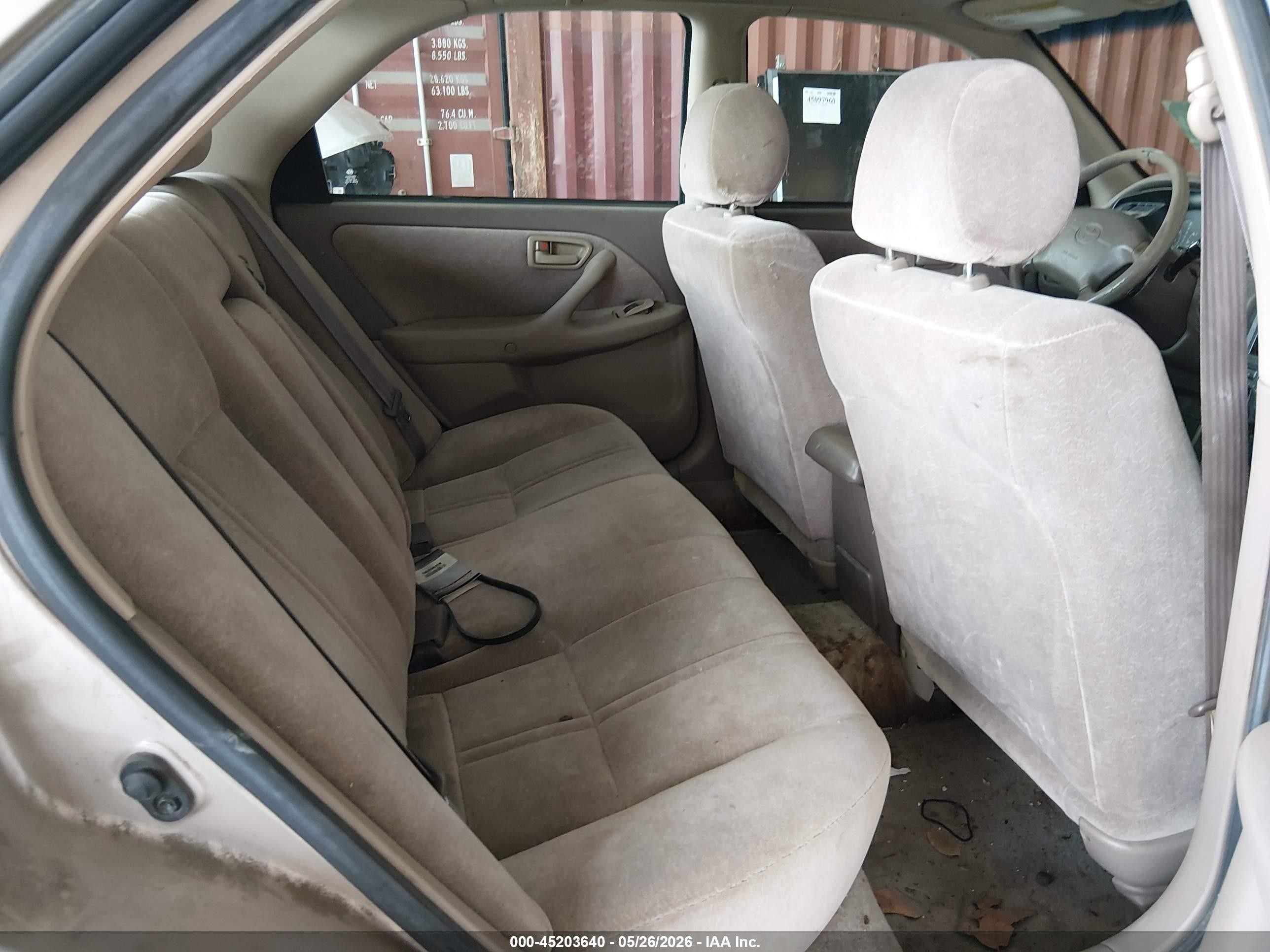 1998 Toyota Camry Le Золотой vin: 4T1BG22K7WU329063