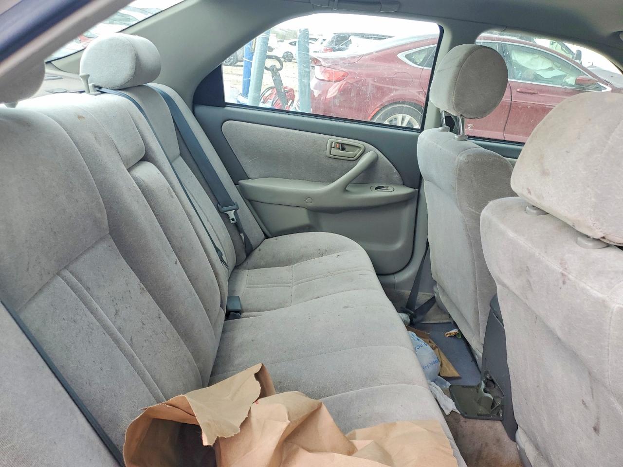 1999 Toyota Camry Le Tan vin: 4T1BG22K7XU507667