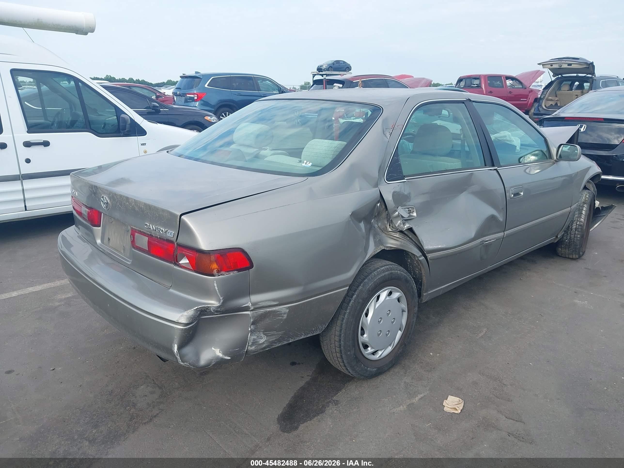 1999 Toyota Camry Ce Champagne vin: 4T1BG22K7XU529894