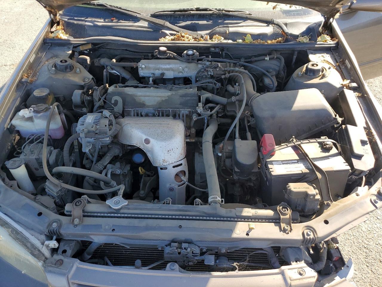 1999 Toyota Camry Le Tan vin: 4T1BG22K7XU869630