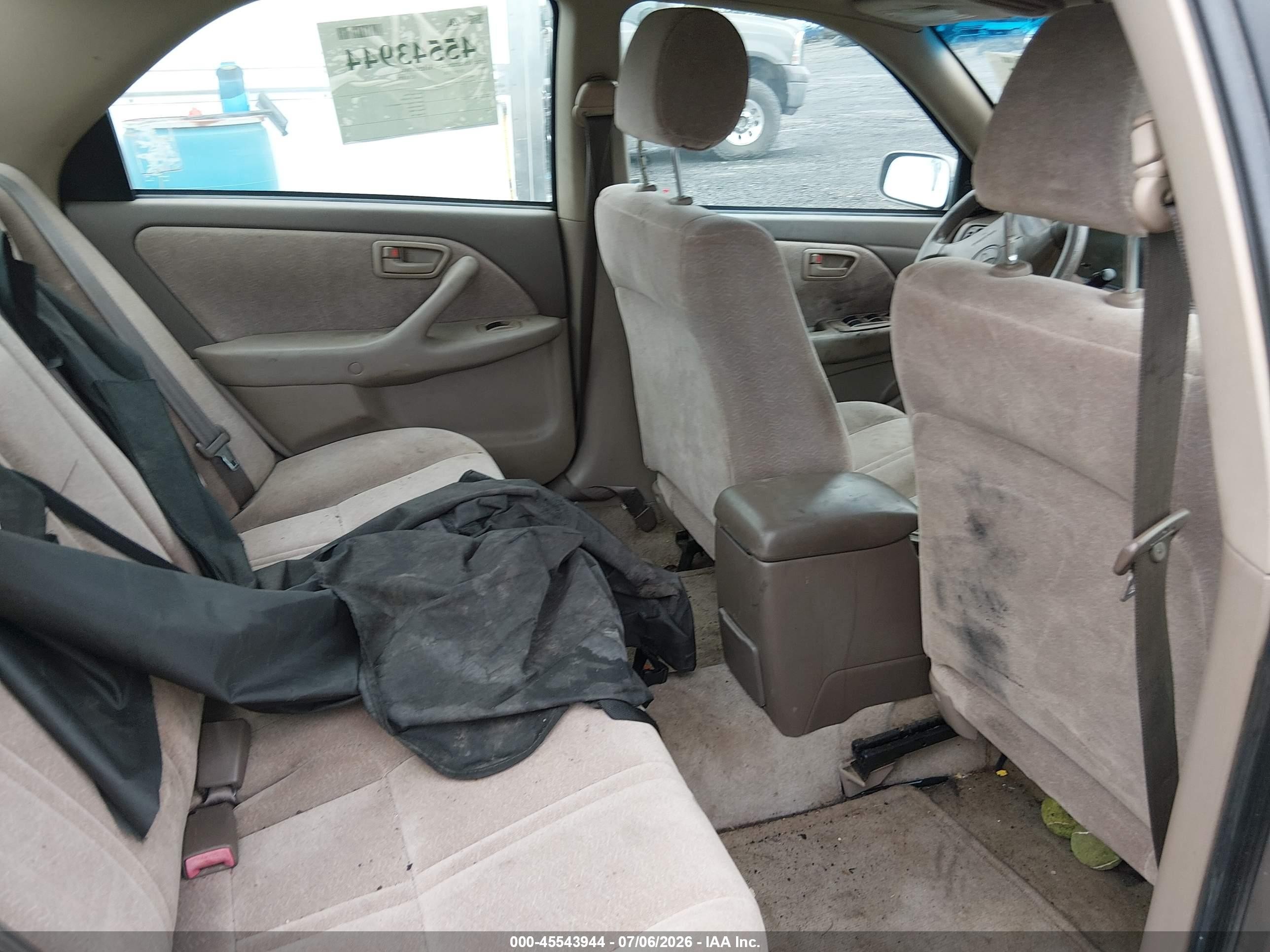 1999 Toyota Camry Le Beige vin: 4T1BG22K7XU885312