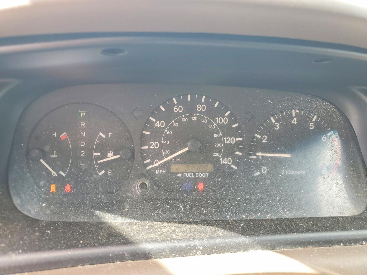 2000 Toyota Camry Le Бежевый vin: 4T1BG22K7YU005100