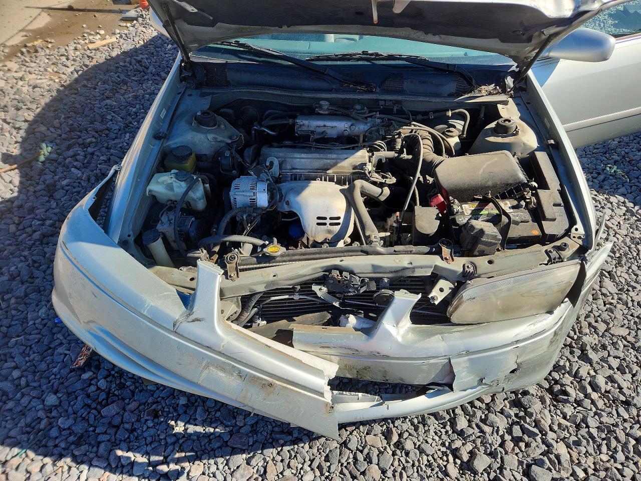 2000 Toyota Camry Le Cream vin: 4T1BG22K7YU695933
