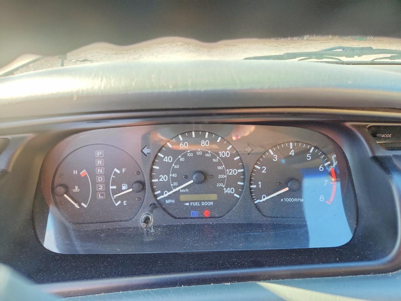 2000 Toyota Camry Le Cream vin: 4T1BG22K7YU695933