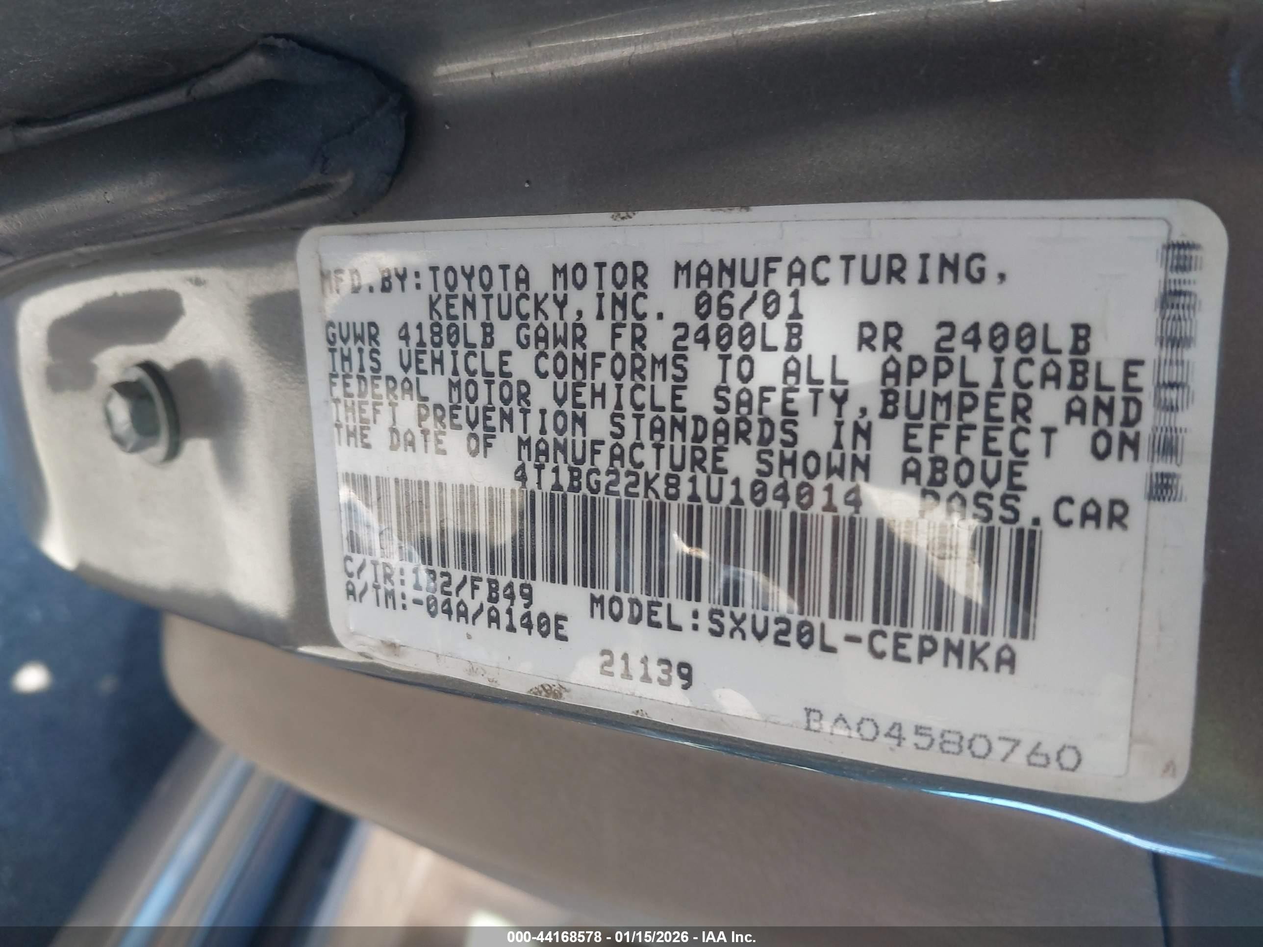 2001 Toyota Camry Le Gold vin: 4T1BG22K81U104014