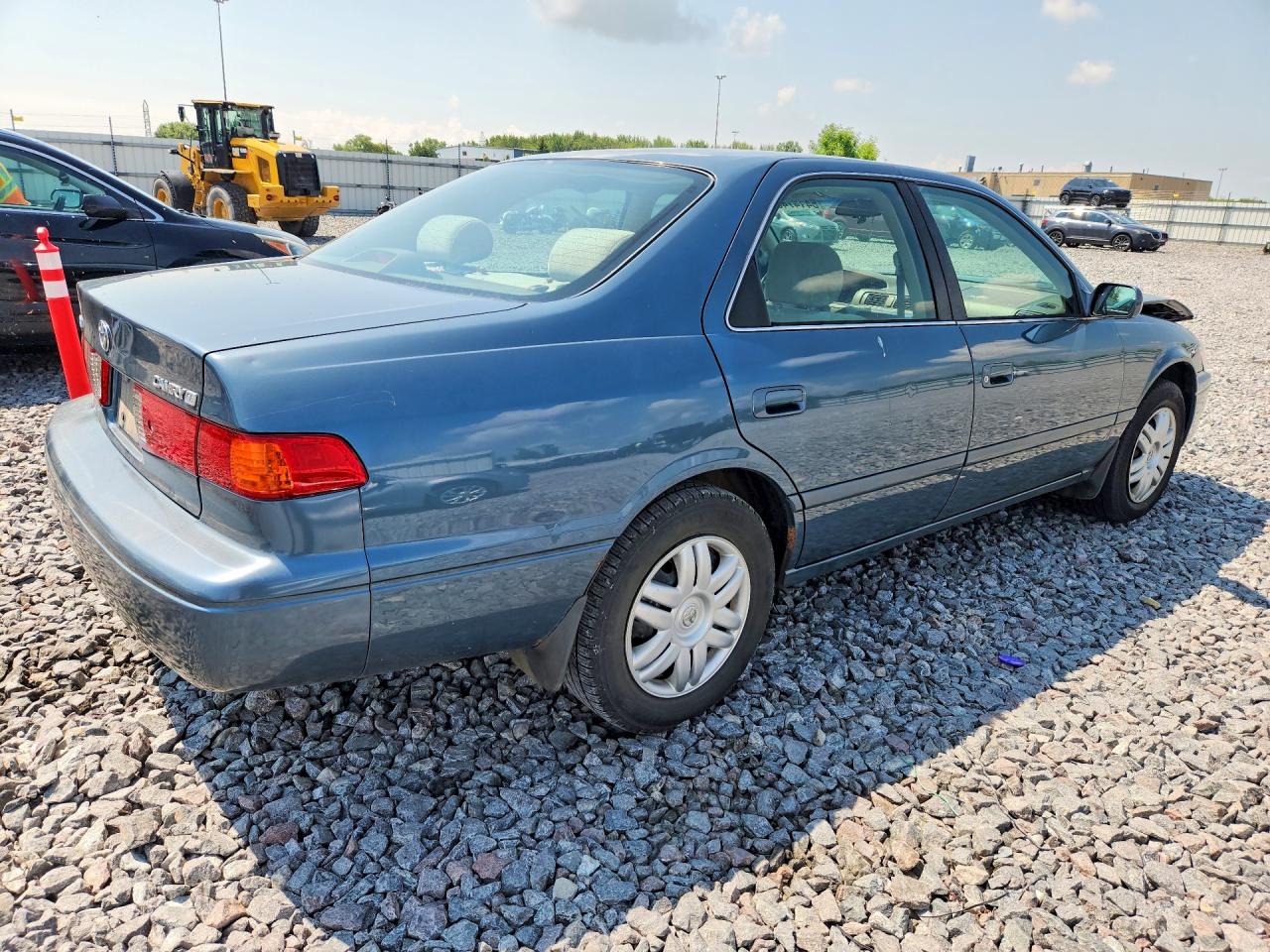 2001 Toyota Camry Ce Blue vin: 4T1BG22K81U792225