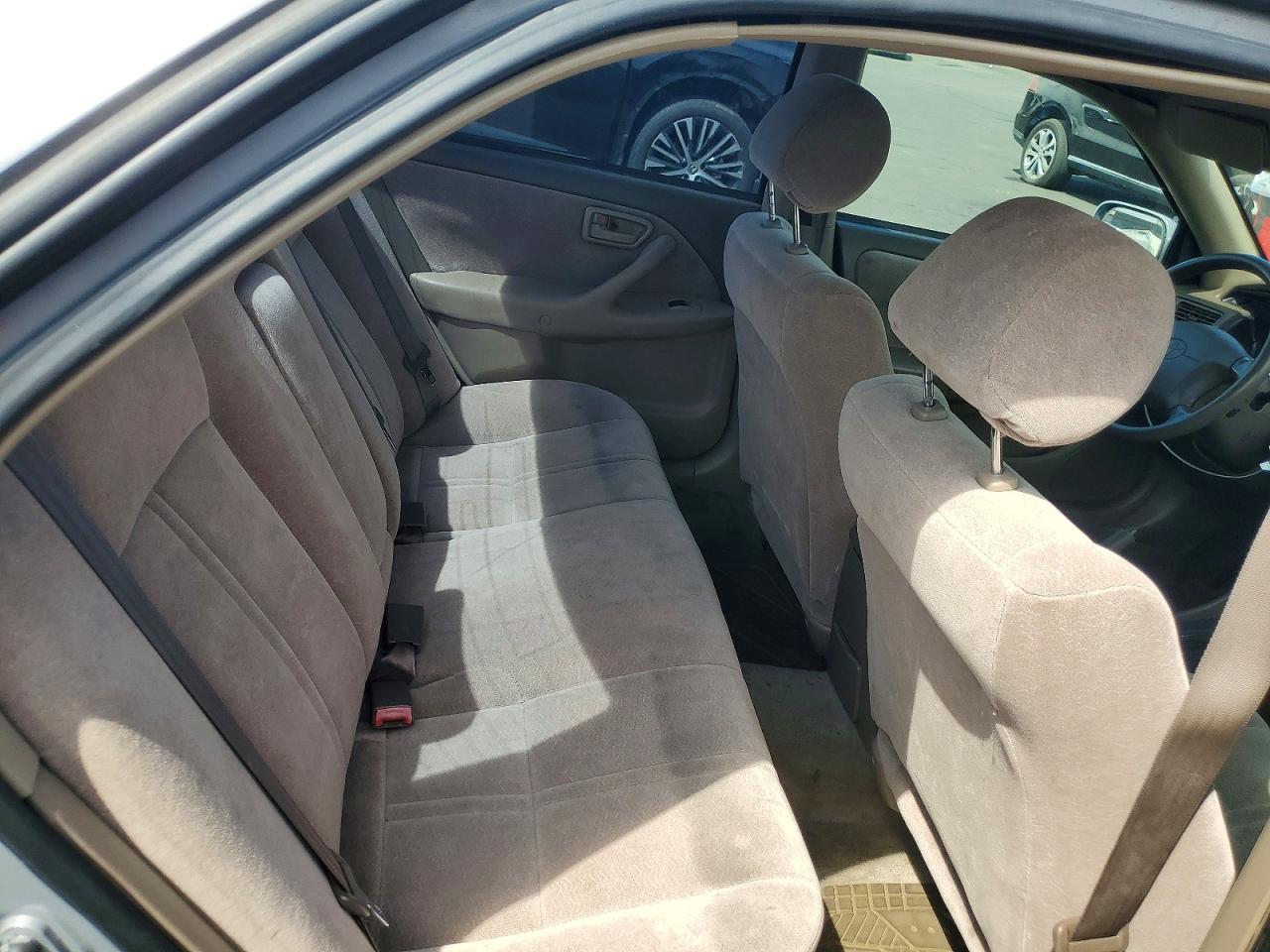 1999 Toyota Camry Le Gray vin: 4T1BG22K8XU519925