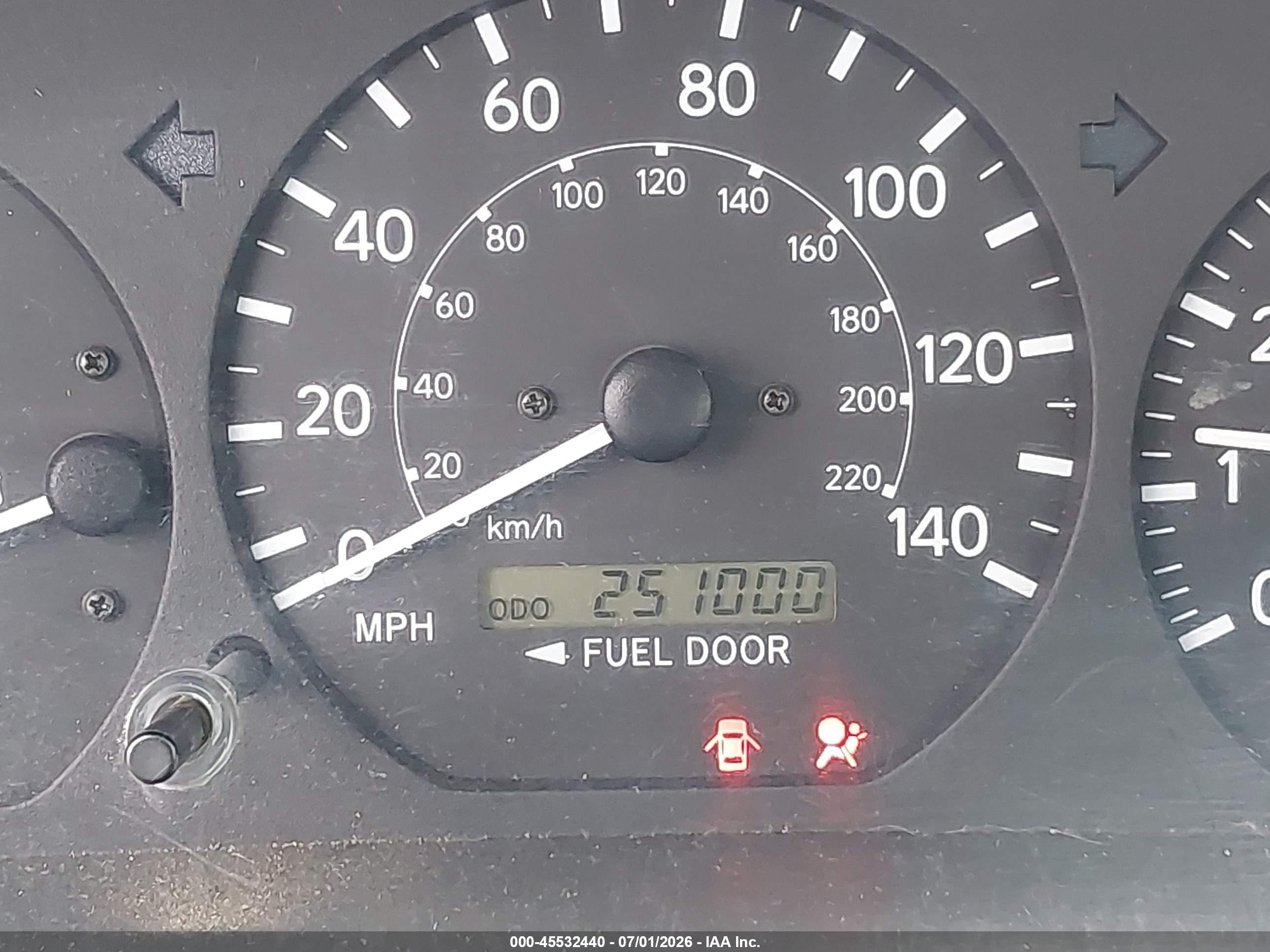 2000 Toyota Camry Le Серебряный vin: 4T1BG22K8YU658311