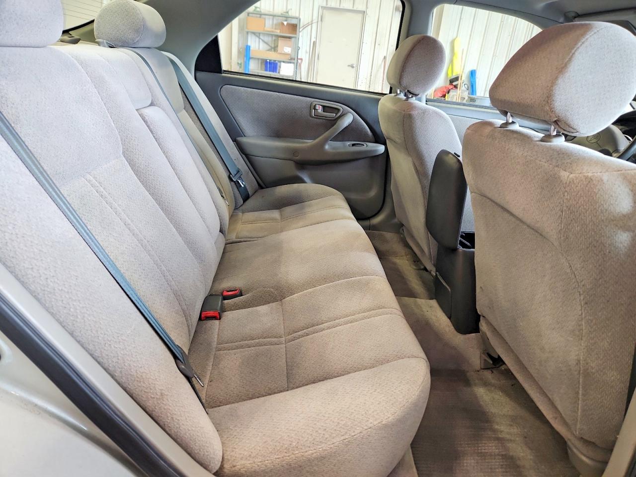2001 Toyota Camry Le Tan vin: 4T1BG22K91U017917