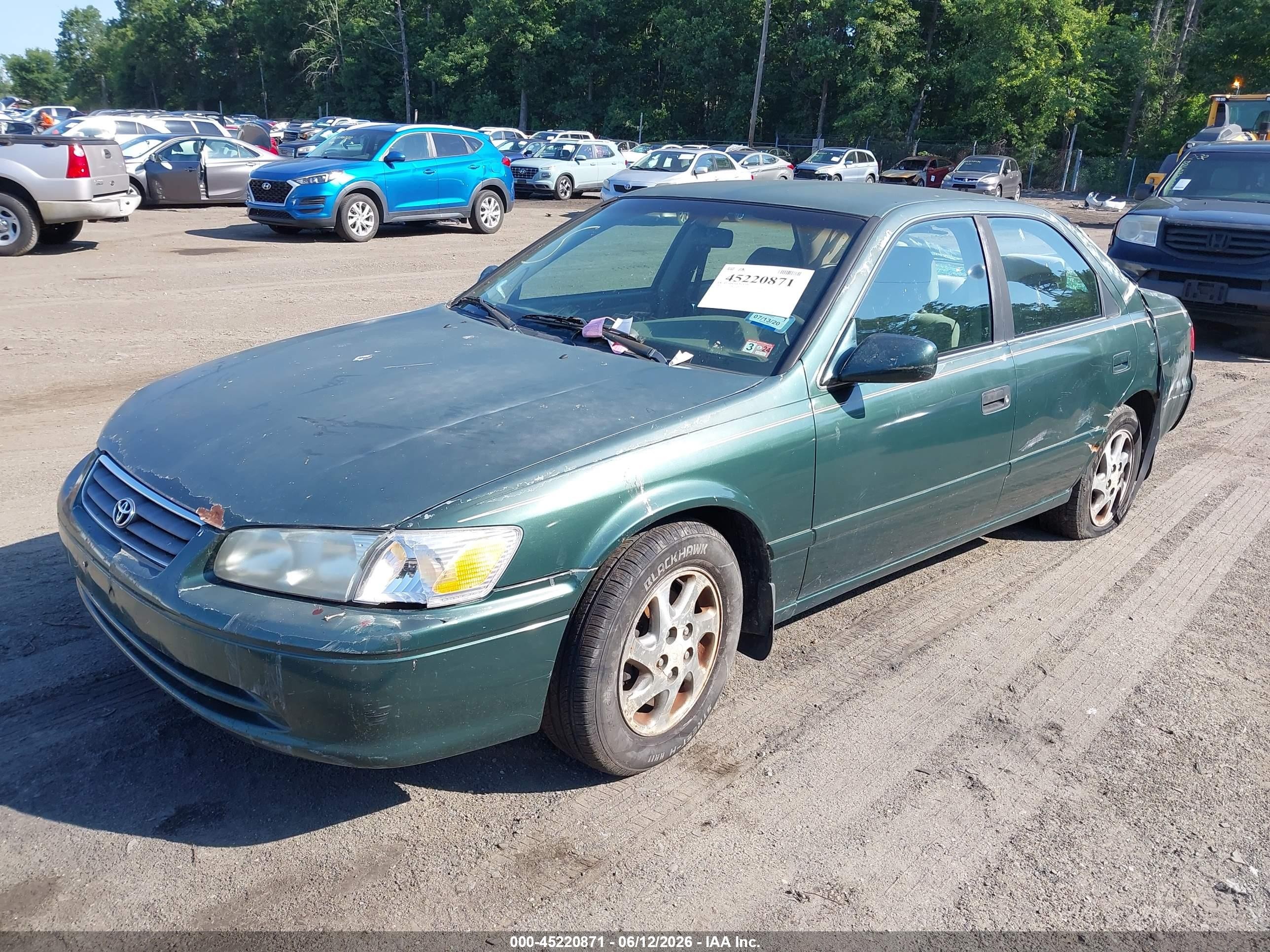 2001 Toyota Camry Le Зеленый vin: 4T1BG22K91U090320