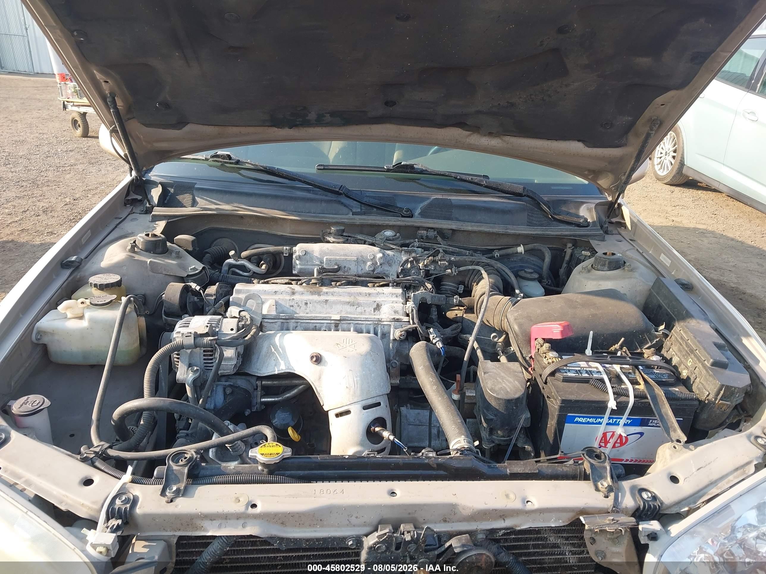 2001 Toyota Camry Ce Champagne vin: 4T1BG22K91U102109