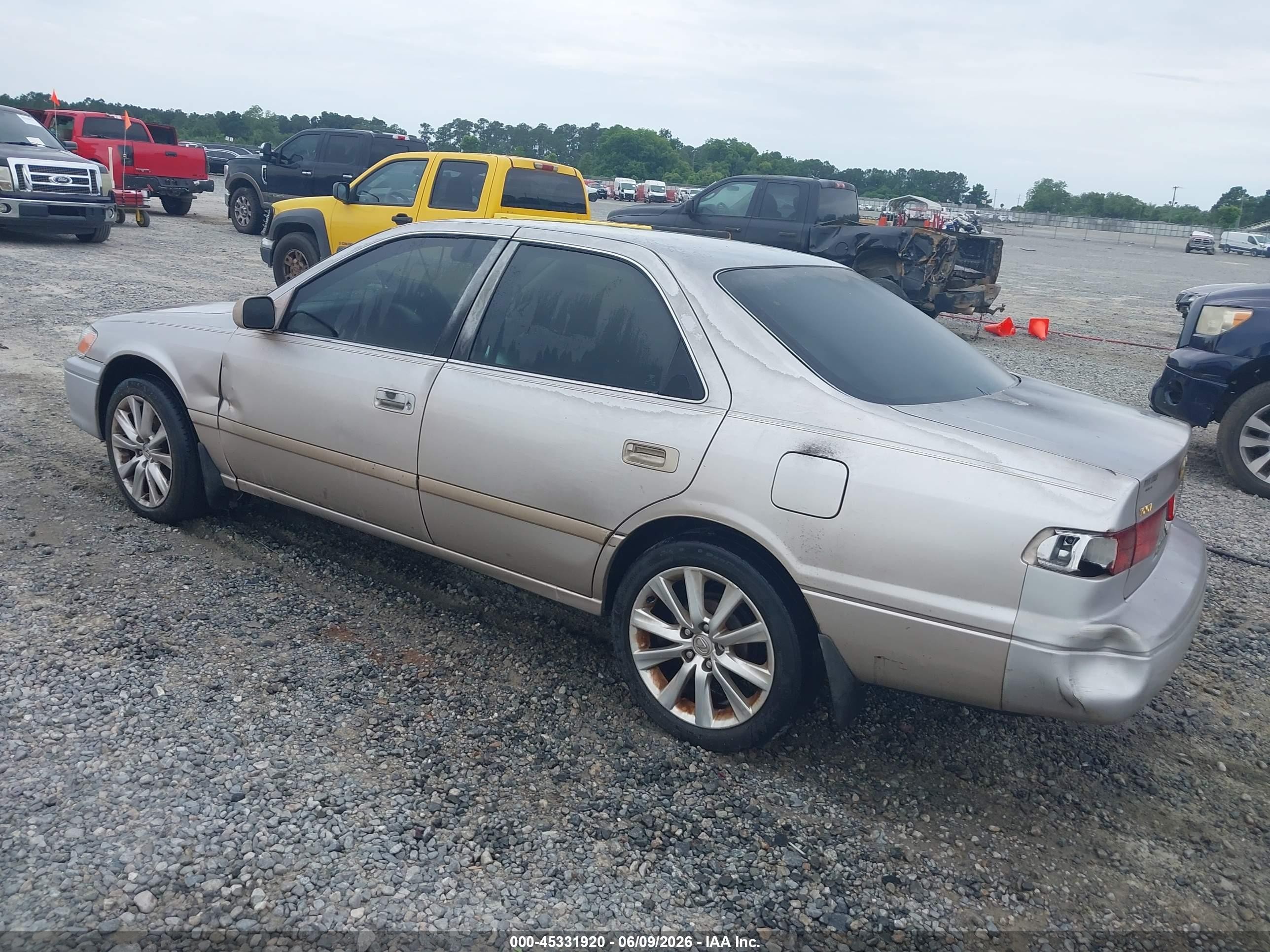 2001 Toyota Camry Le Champagne vin: 4T1BG22K91U792136