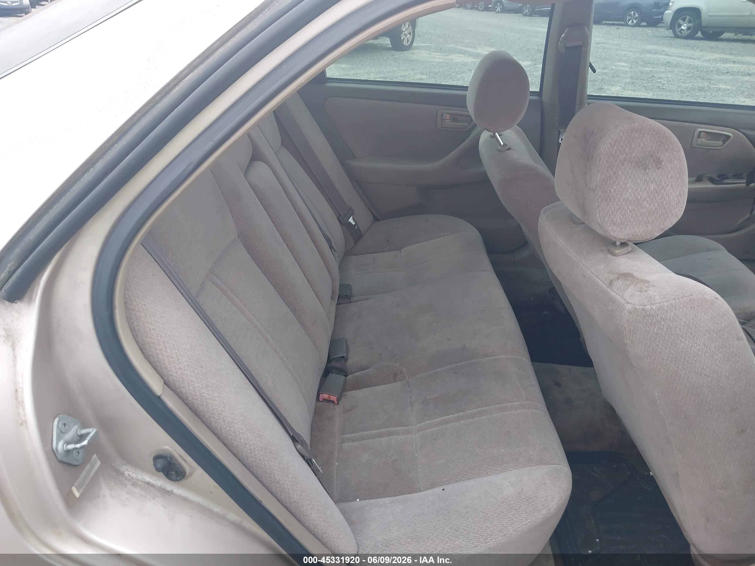 2001 Toyota Camry Le Champagne vin: 4T1BG22K91U792136