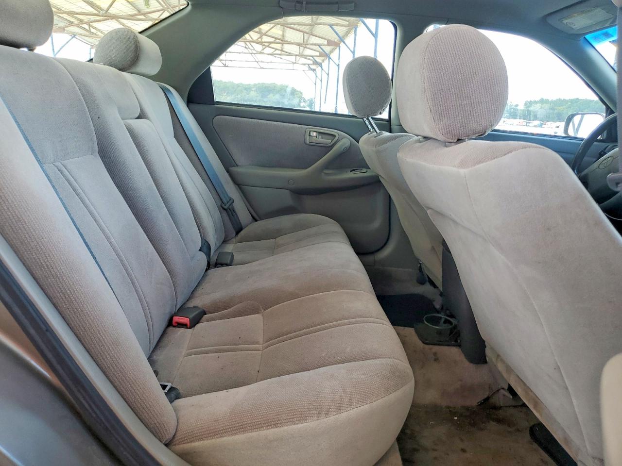 1998 Toyota Camry Ce Серебряный vin: 4T1BG22K9WU353638
