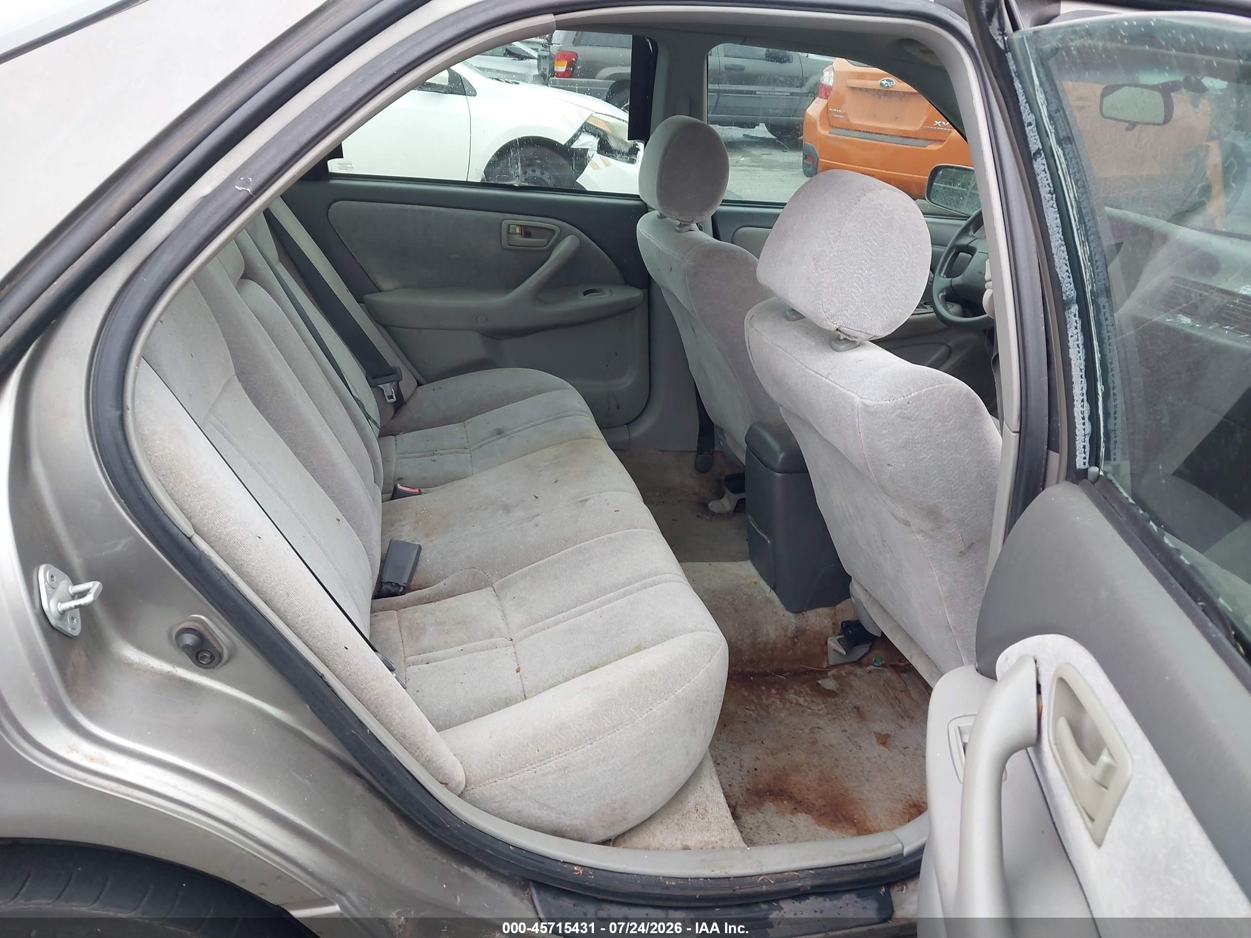 1999 Toyota Camry Le Gray vin: 4T1BG22K9XU577929