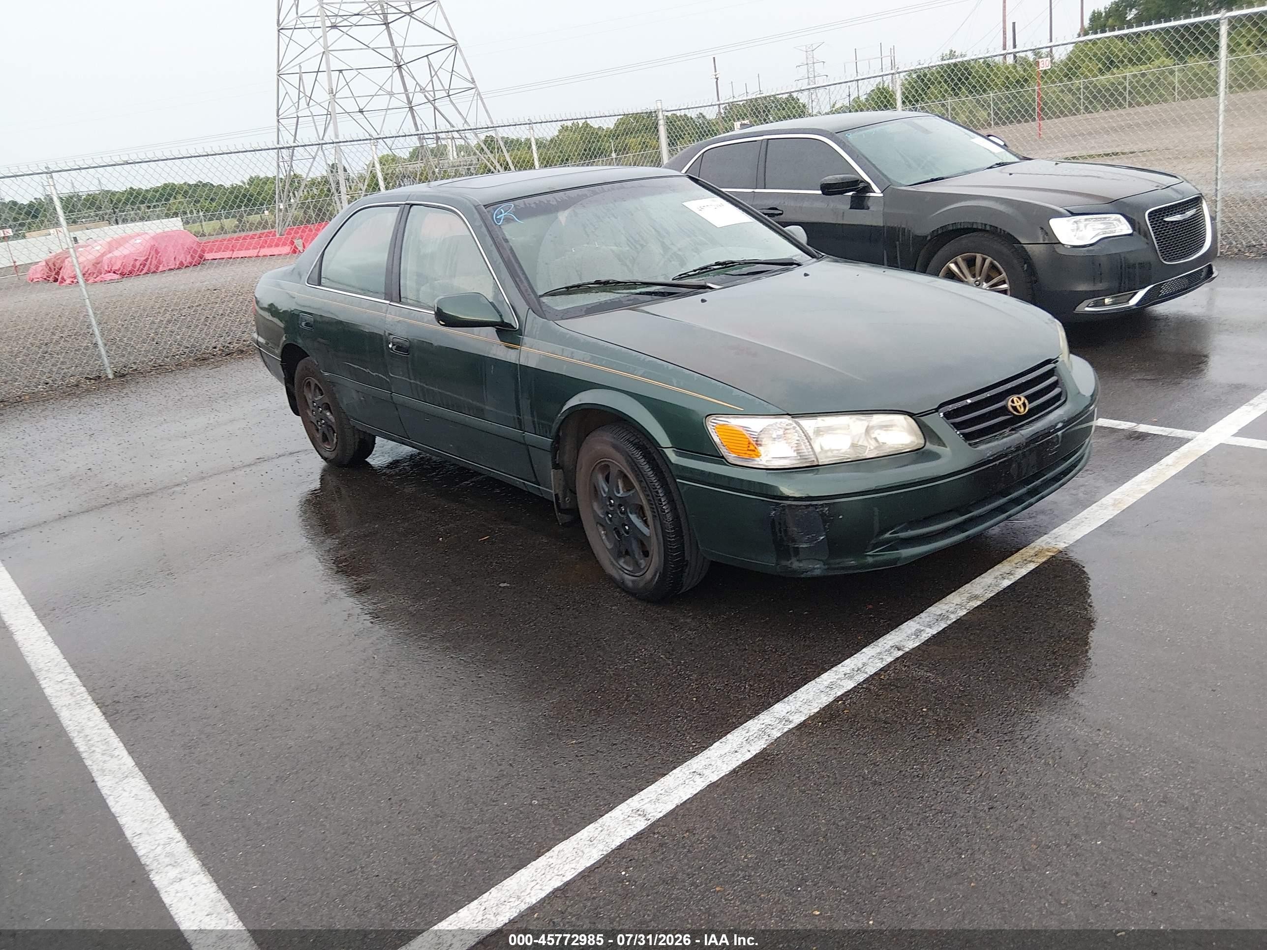 2001 Toyota Camry Le Green vin: 4T1BG22KX1U017473