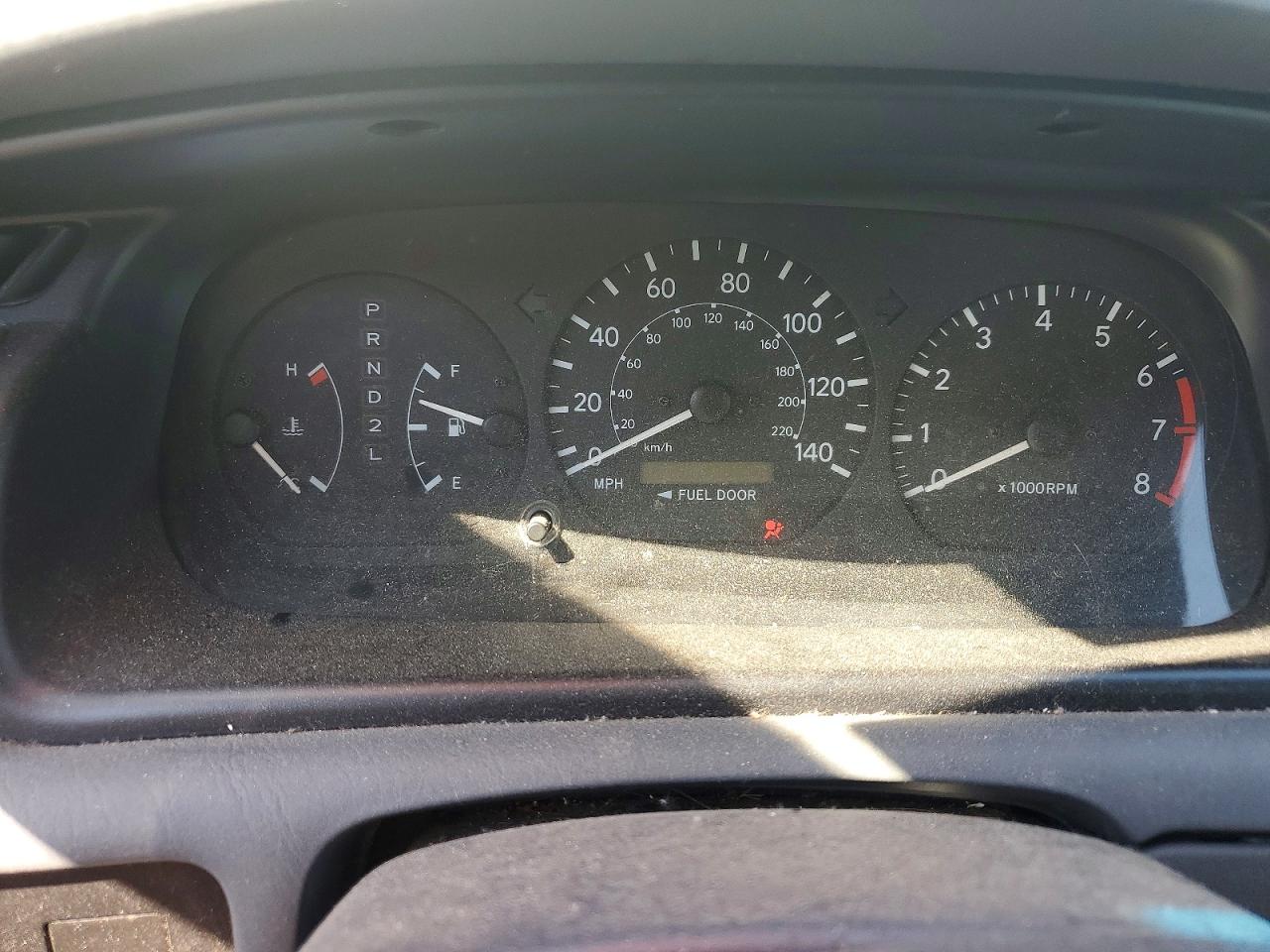 2001 Toyota Camry Le Silver vin: 4T1BG22KX1U864705