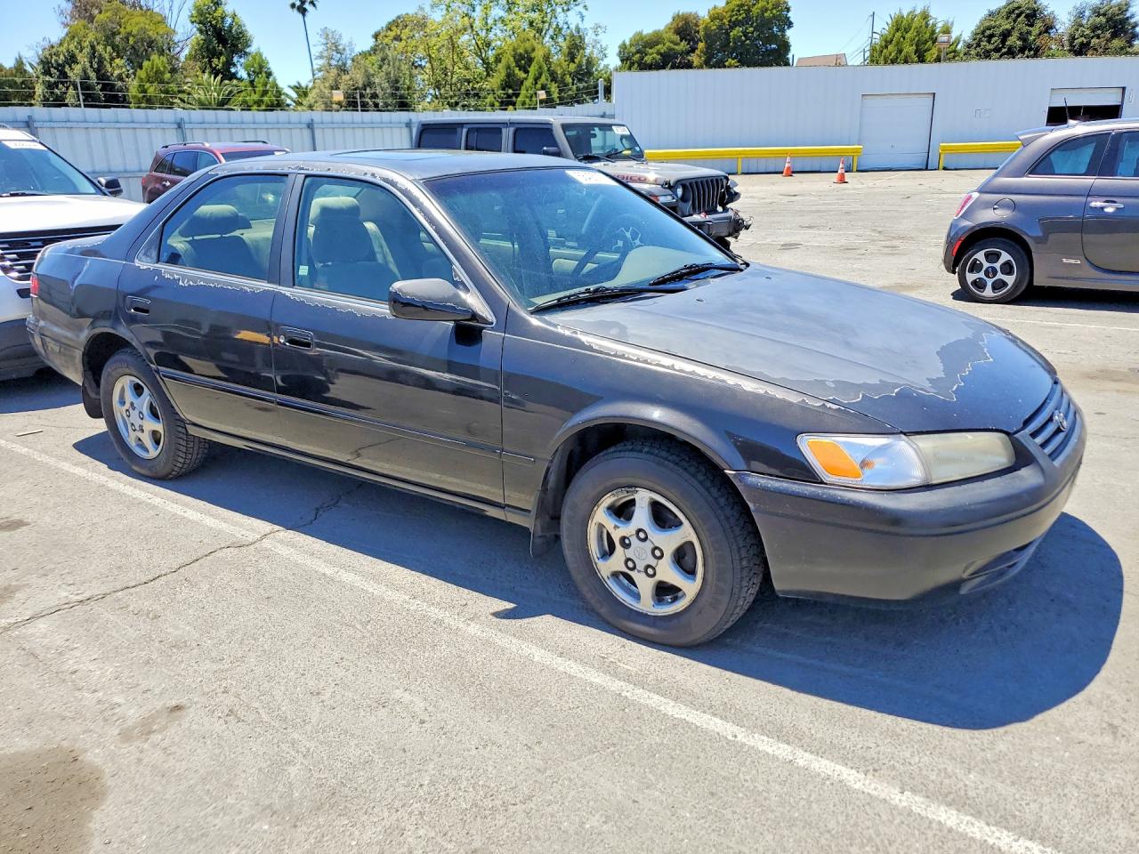 1997 Toyota Camry /le/ Black vin: 4T1BG22KXVU017575