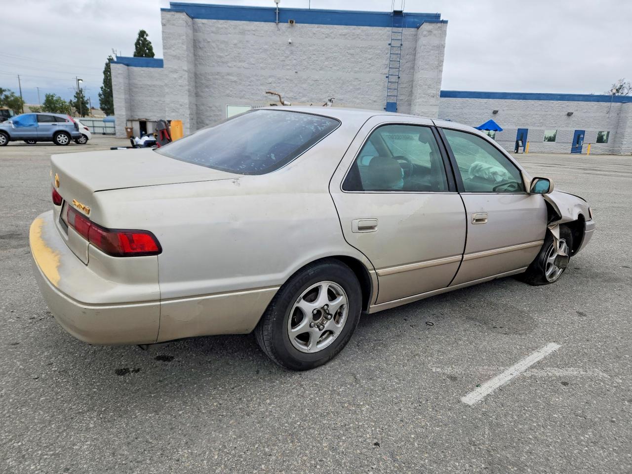 1997 Toyota Camry Le Beige vin: 4T1BG22KXVU075976