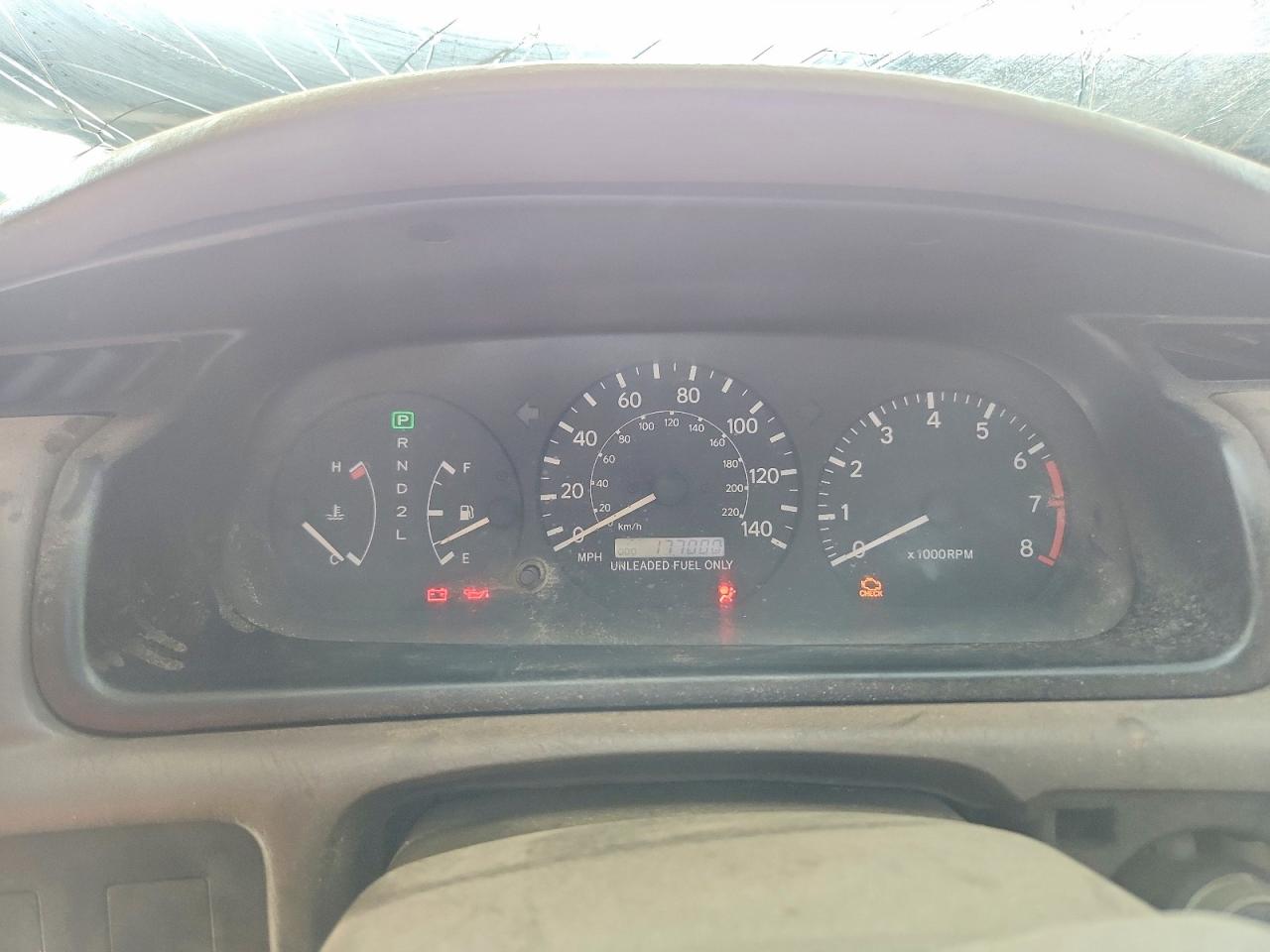 1997 Toyota Camry Le Gold vin: 4T1BG22KXVU100455
