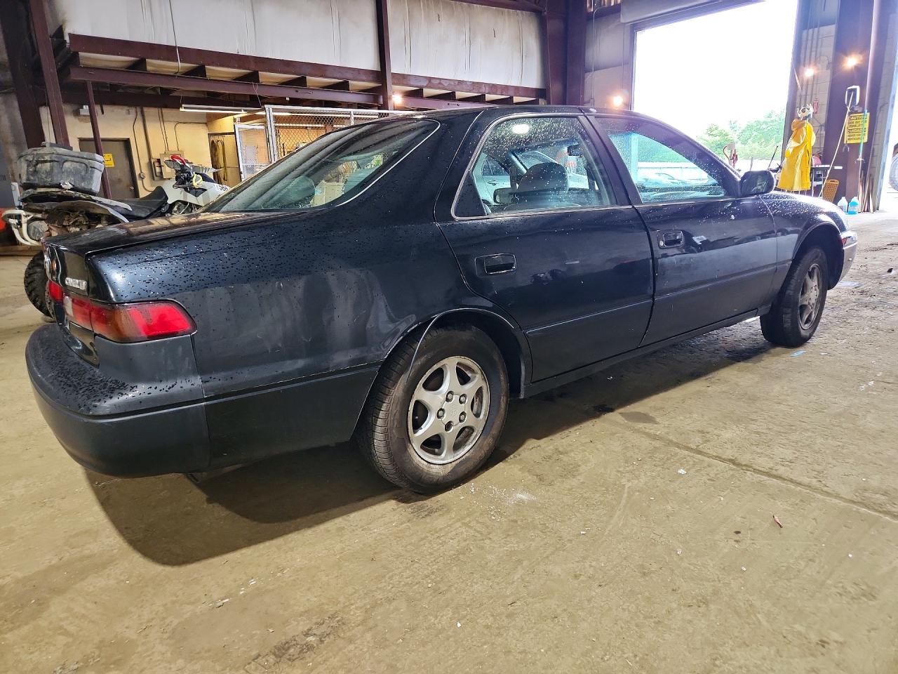 1997 Toyota Camry Le Черный vin: 4T1BG22KXVU129129