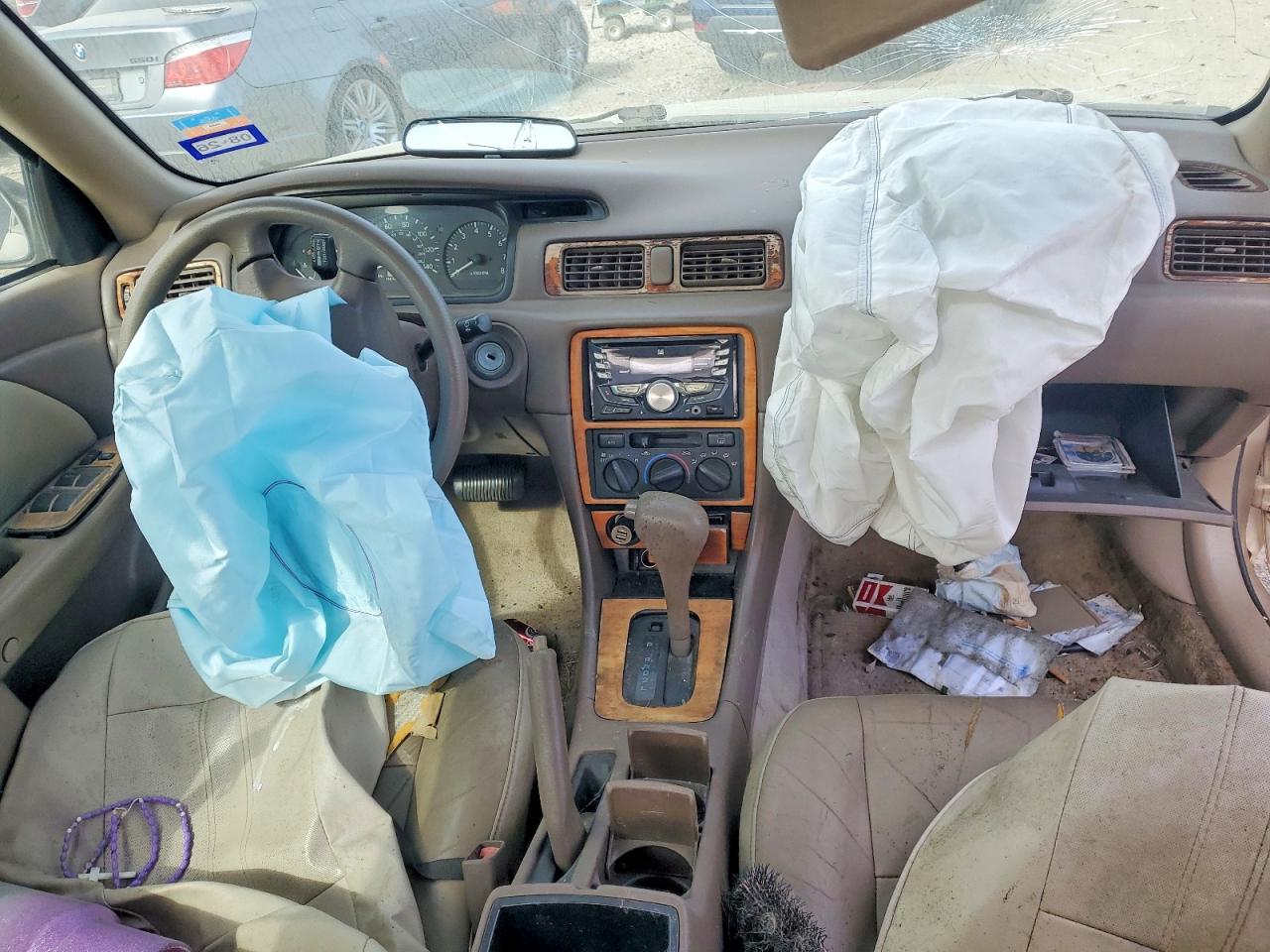 1997 Toyota Camry Ce Tan vin: 4T1BG22KXVU150773