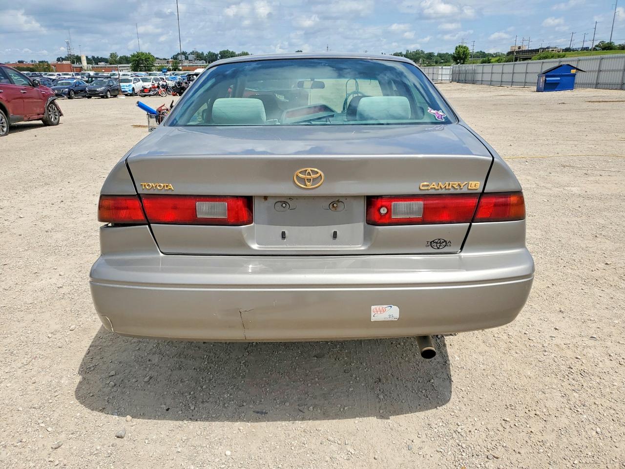 1997 Toyota Camry Tan vin: 4T1BG22KXVU164138