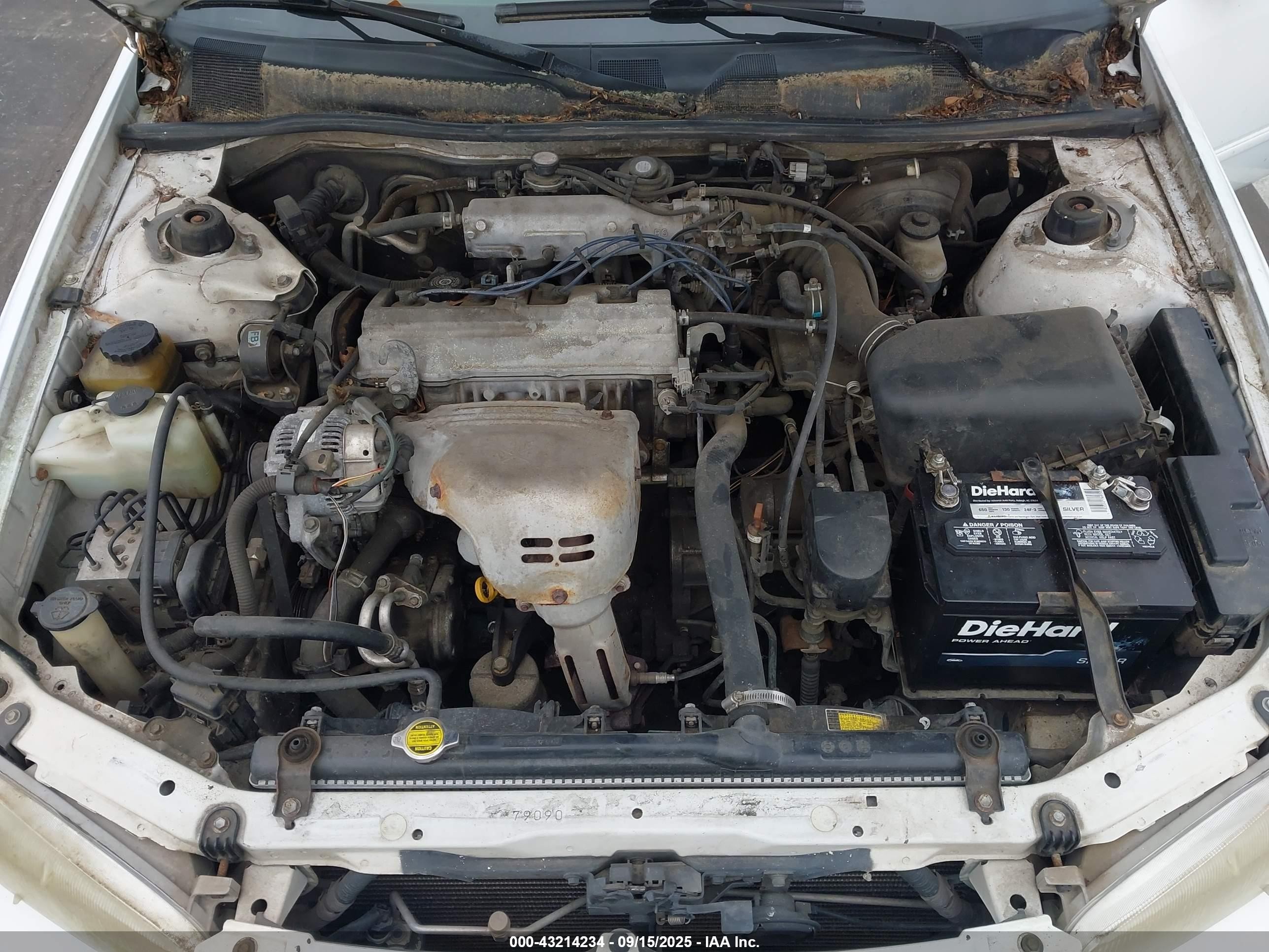 1997 Toyota Camry Le White vin: 4T1BG22KXVU780731