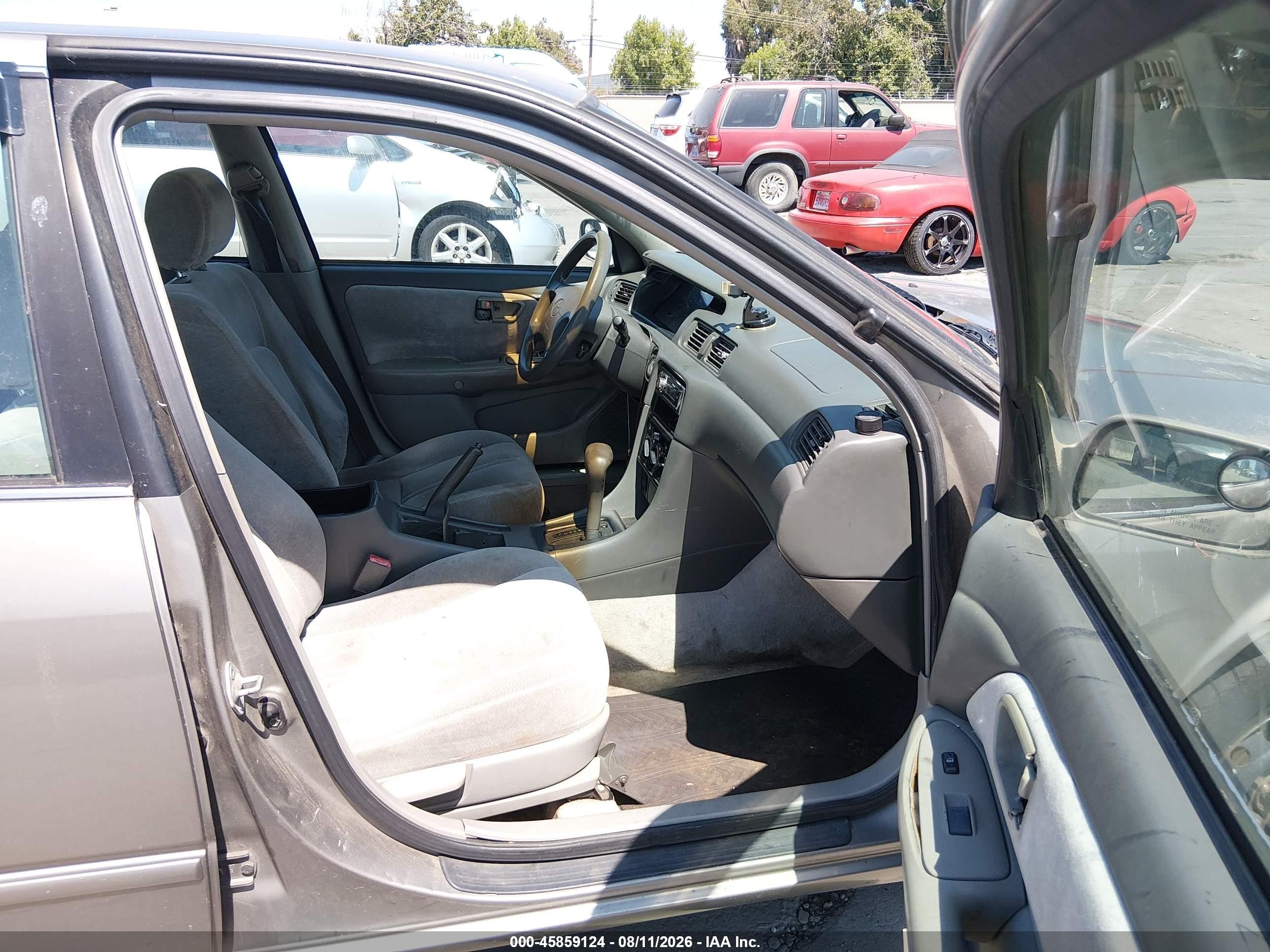 1998 Toyota Camry Le Champagne vin: 4T1BG22KXWU325752