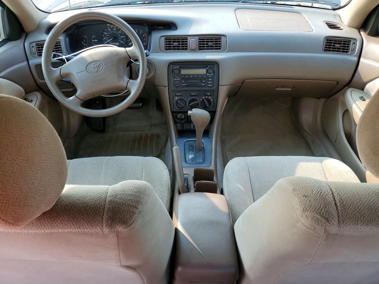 2000 Toyota Camry Ce Tan vin: 4T1BG22KXYU013725