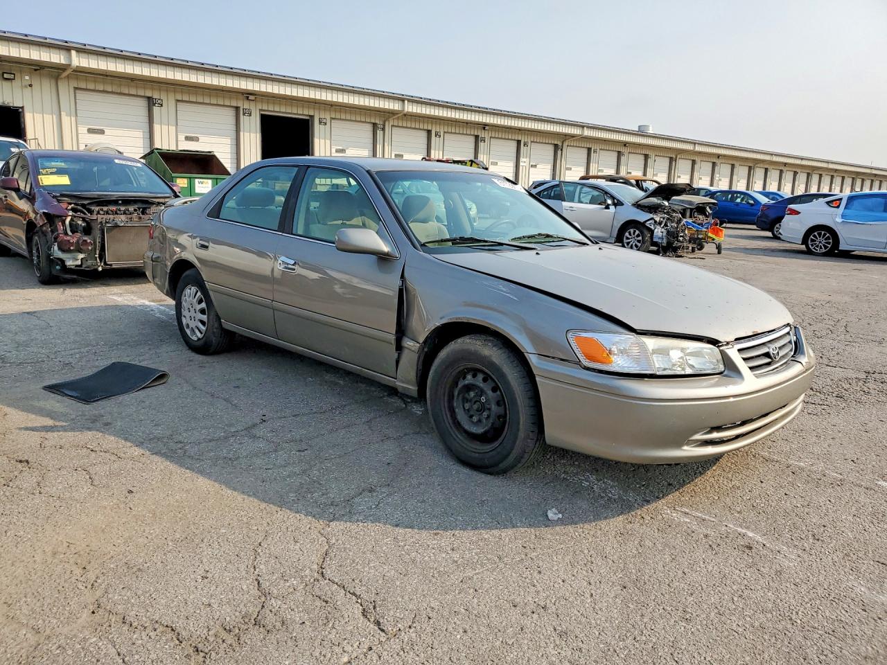 2000 Toyota Camry Ce Tan vin: 4T1BG22KXYU013725